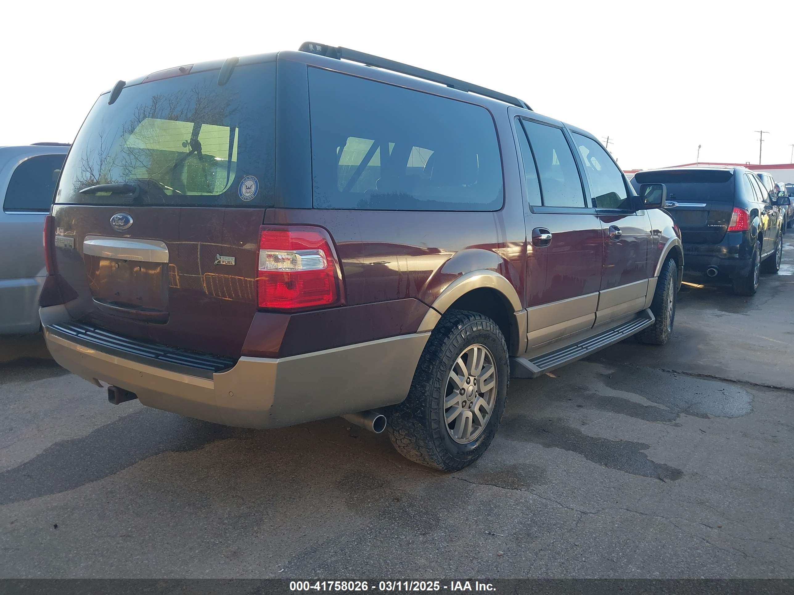 FORD EXPEDITION image 4