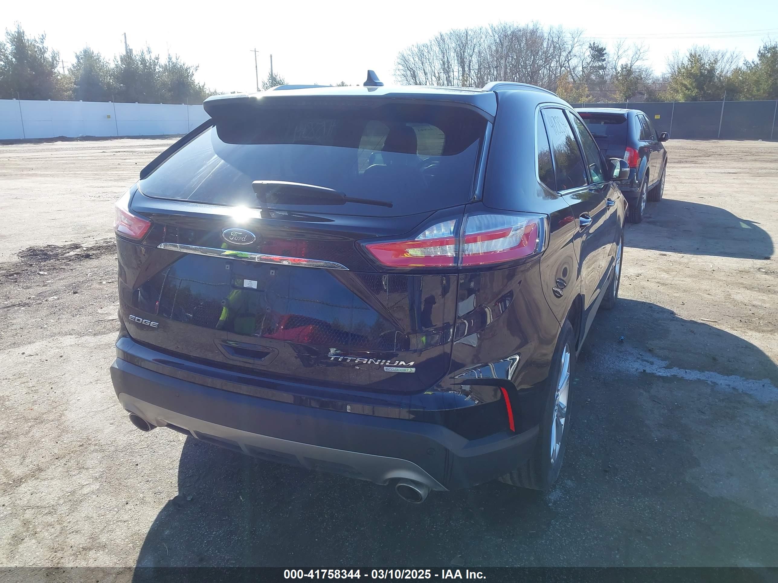 FORD EDGE image 4