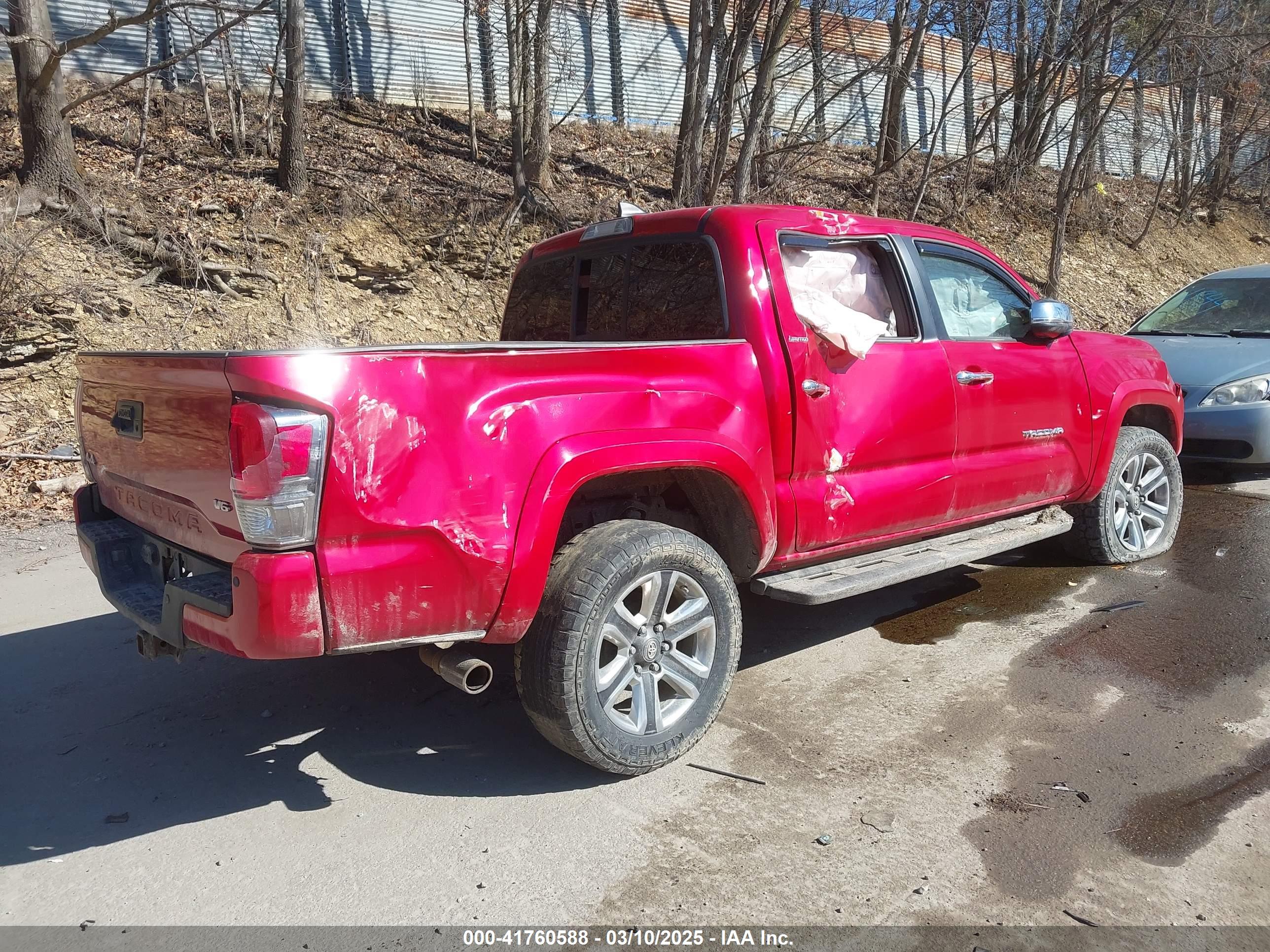 TOYOTA TACOMA image 4