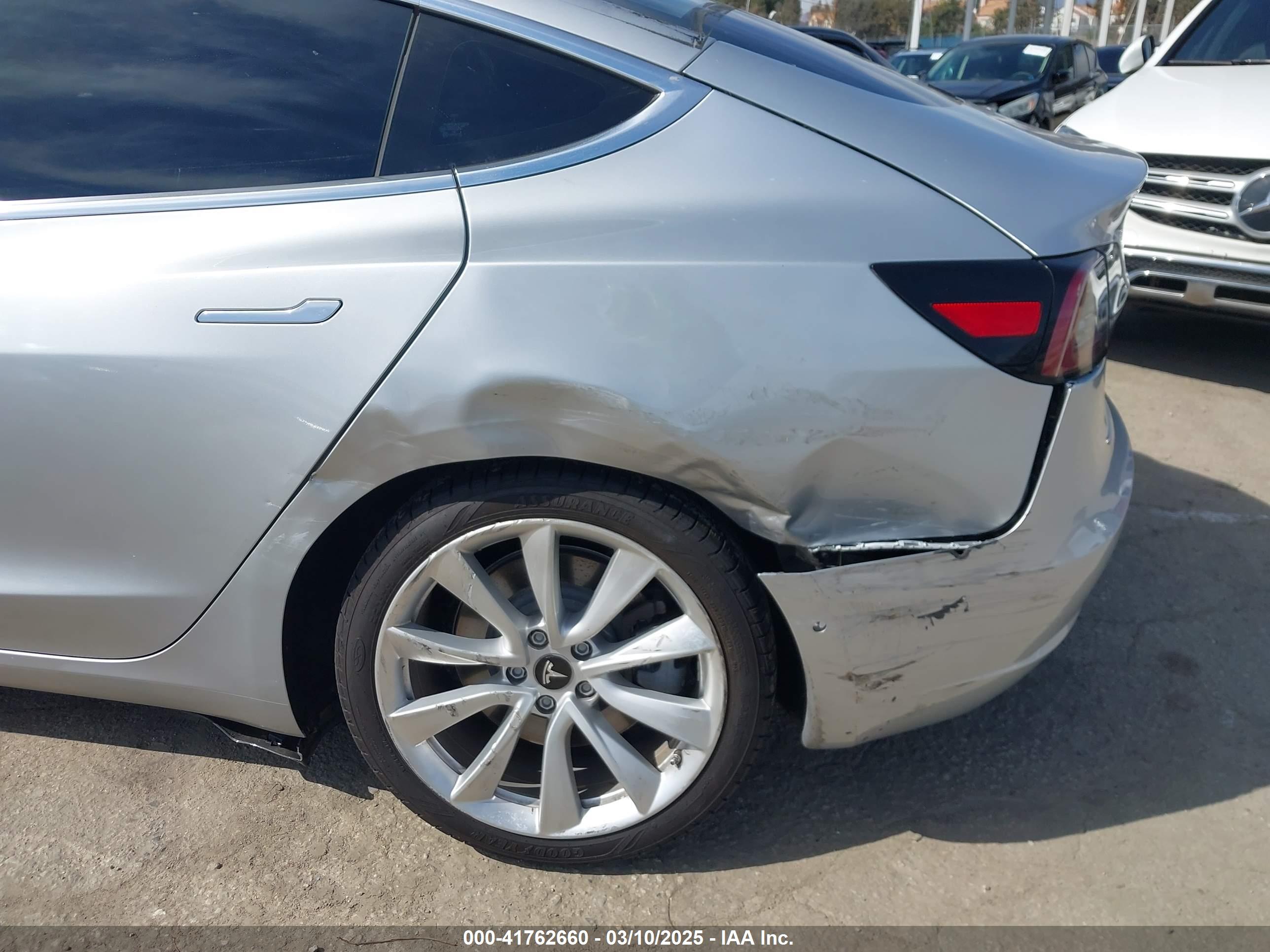 TESLA MODEL image 6