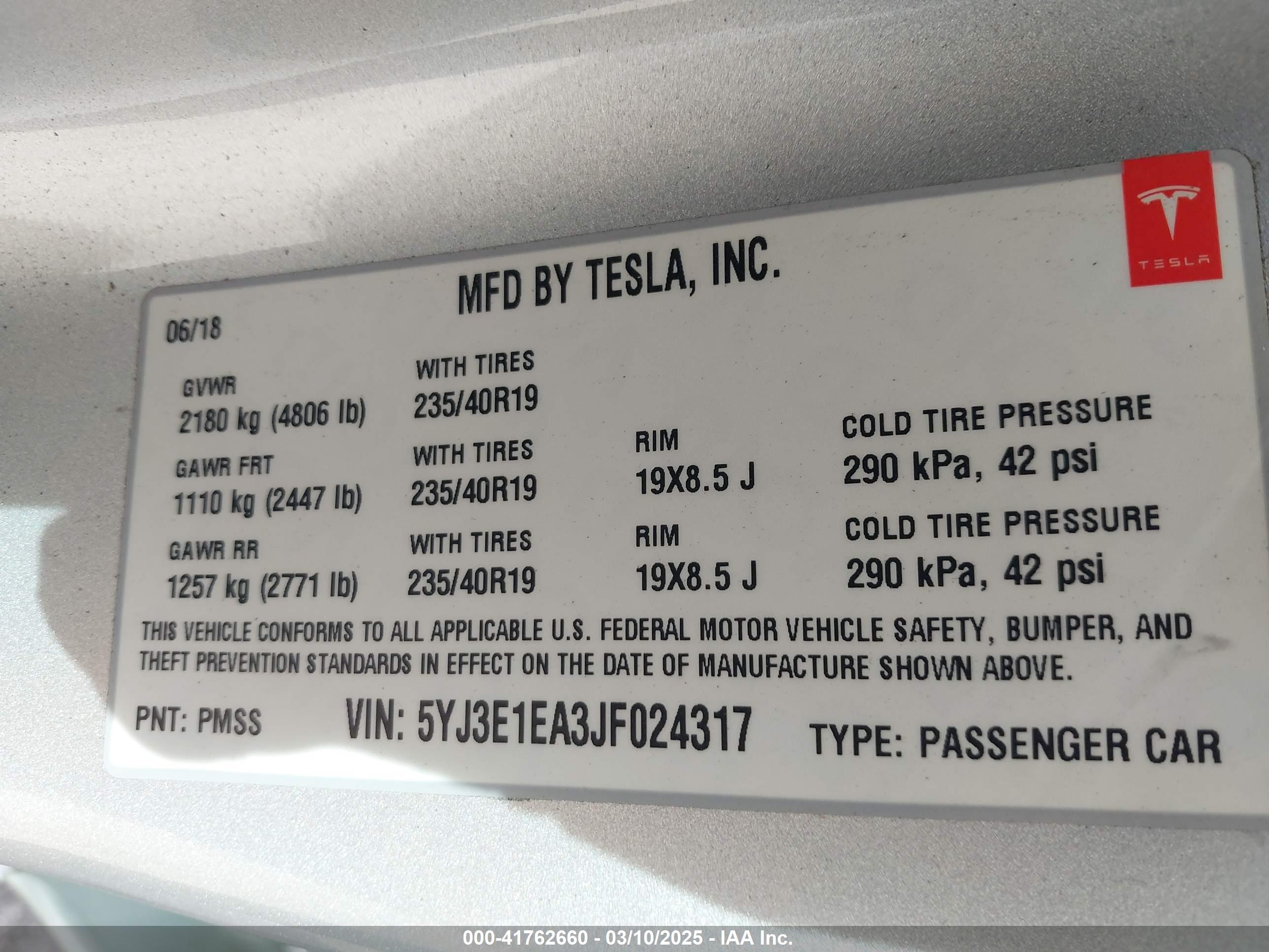 TESLA MODEL image 9