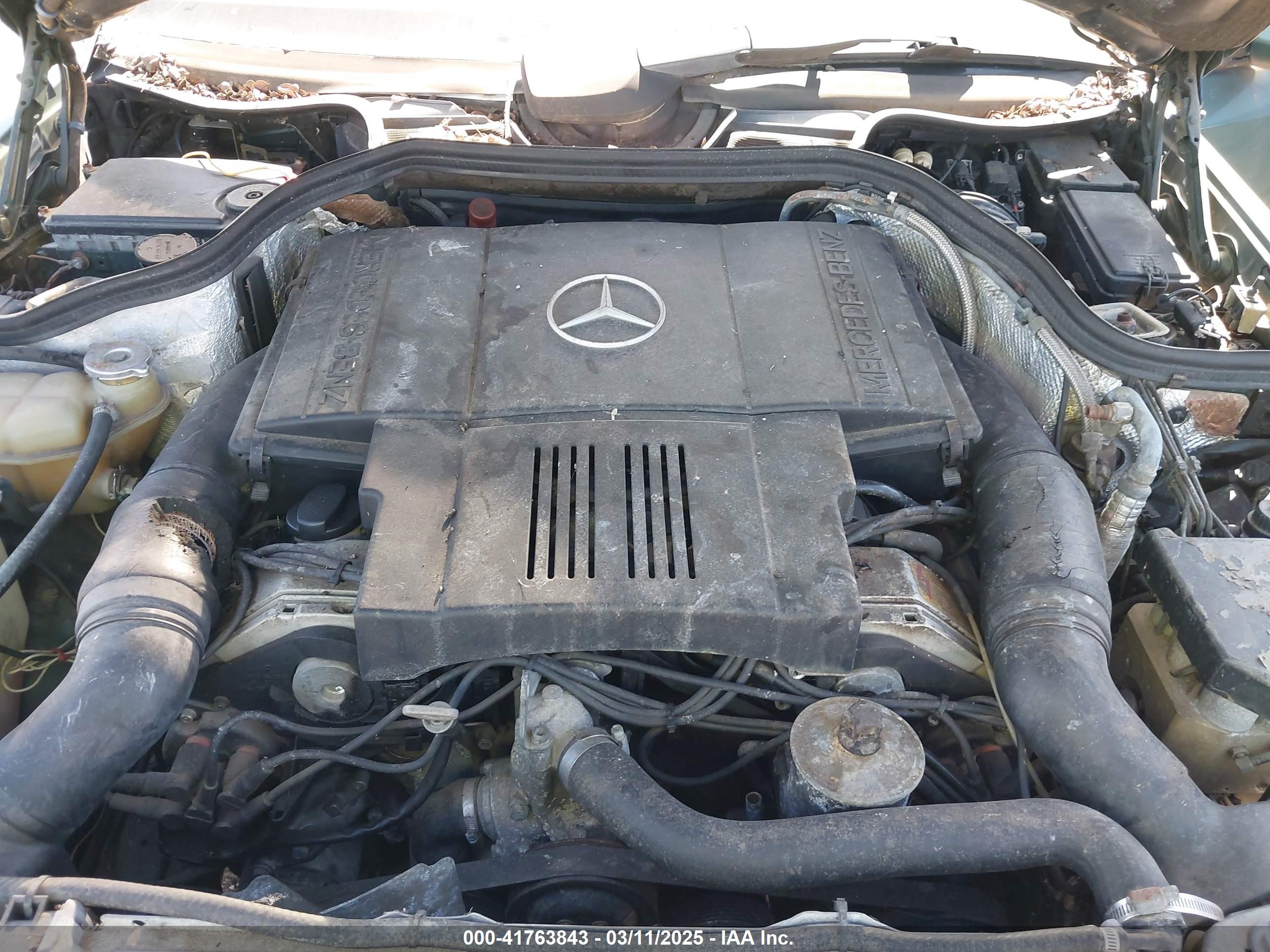 MERCEDES-BENZ 400 image 10