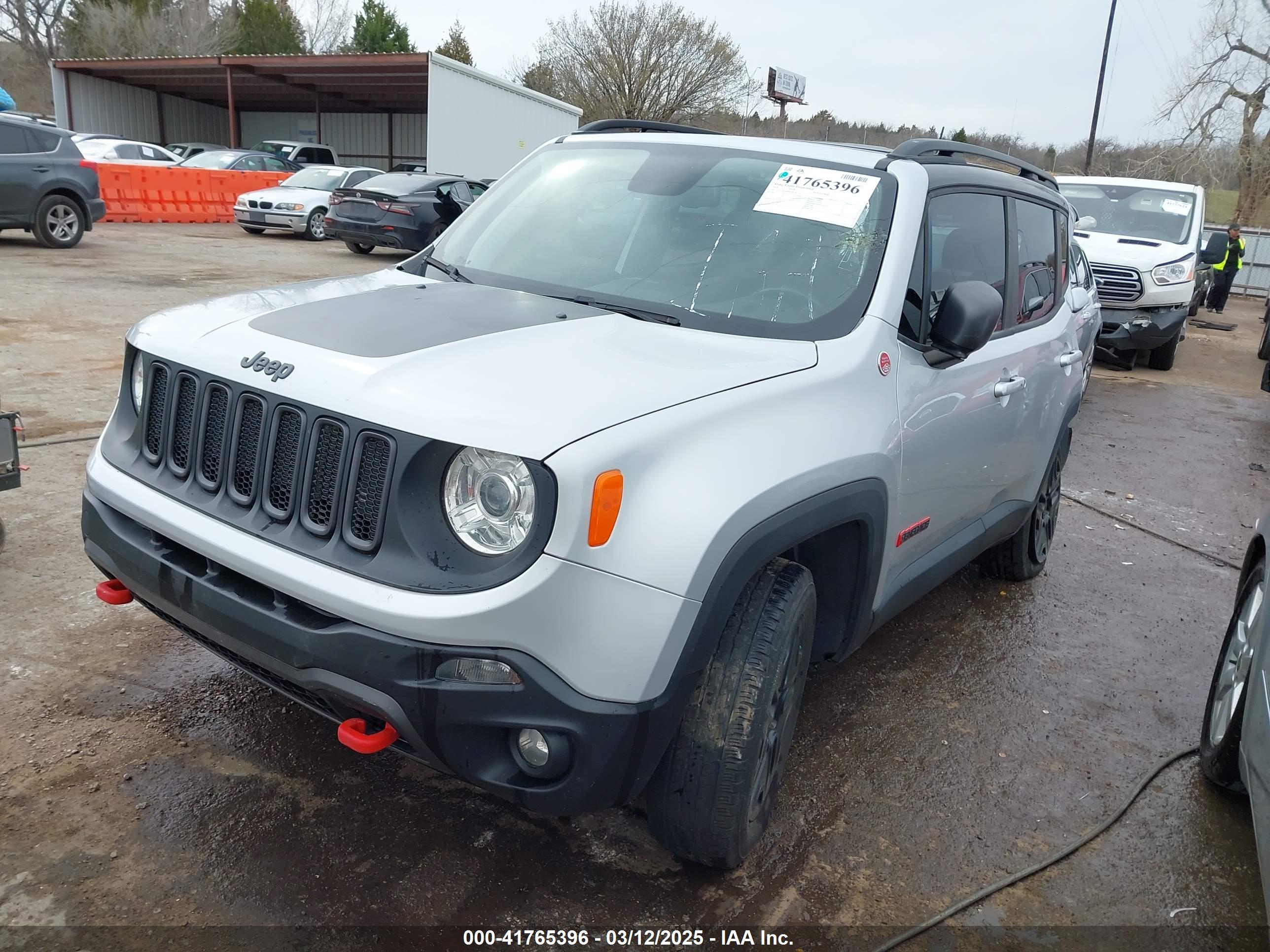 JEEP RENEGADE image 2