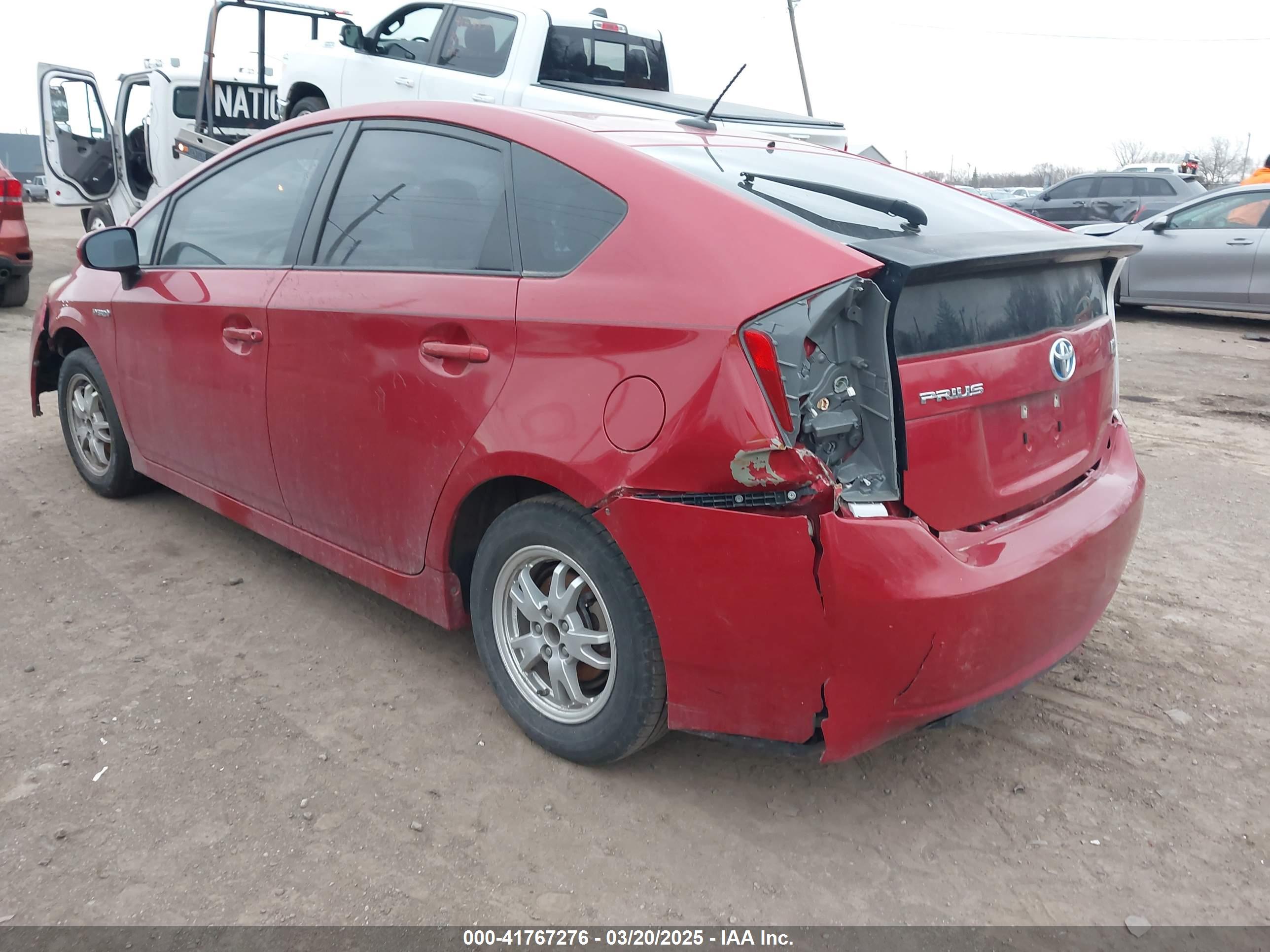TOYOTA PRIUS image 3