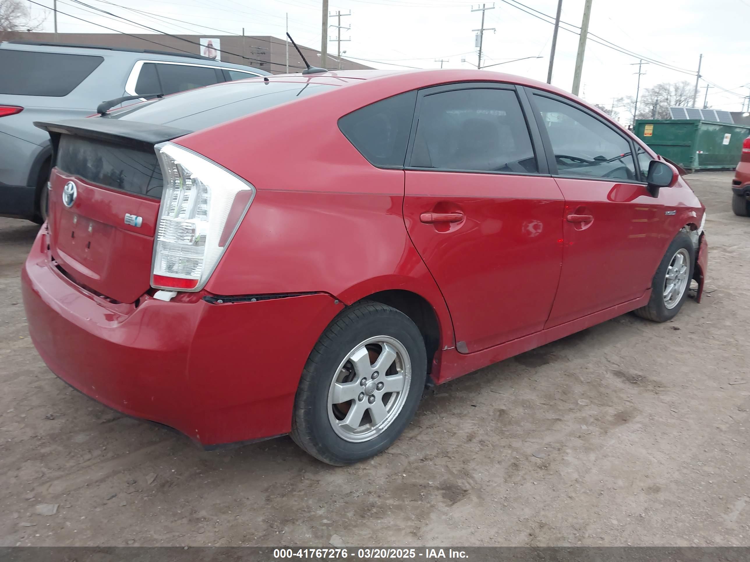 TOYOTA PRIUS image 4