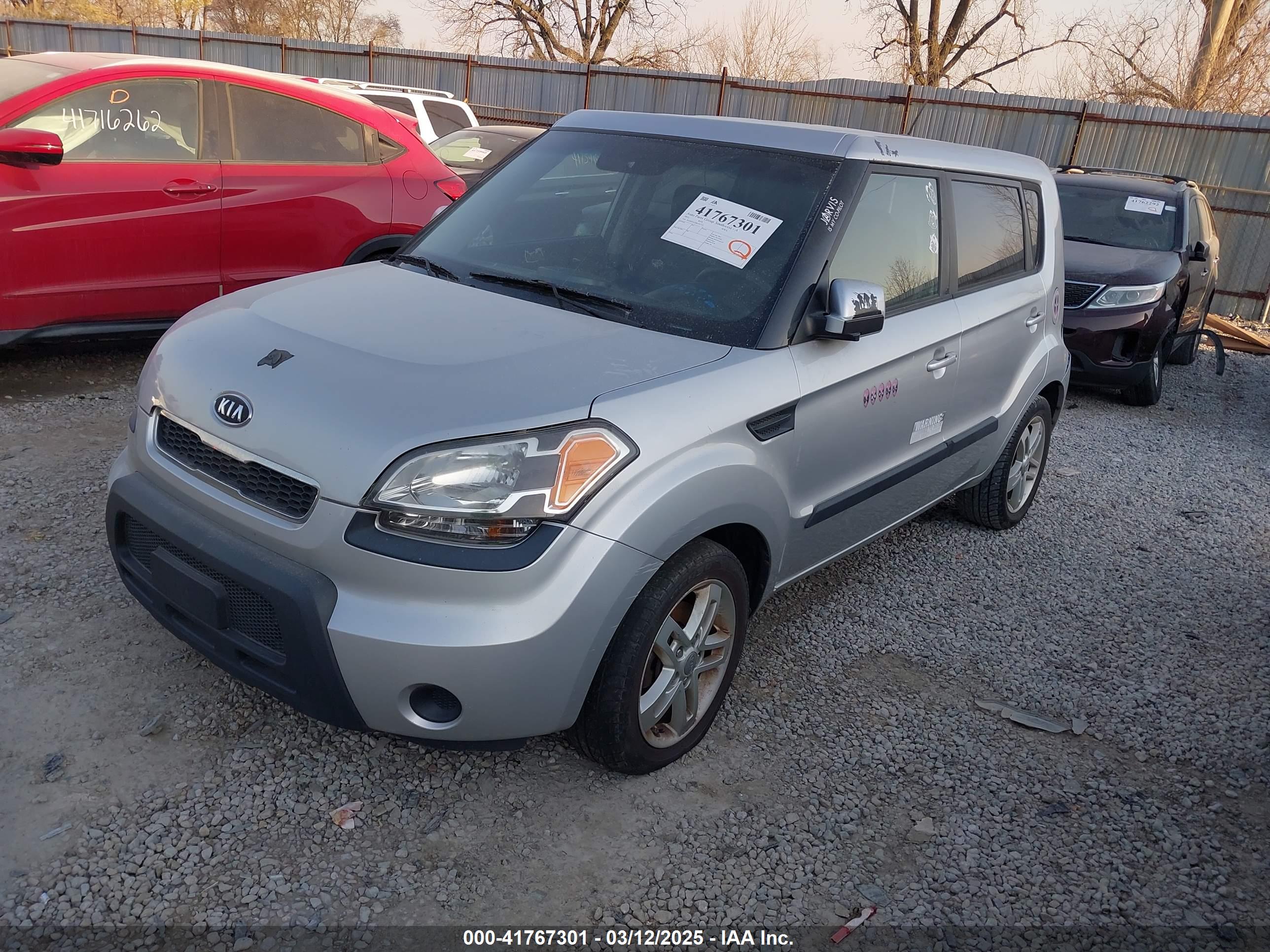 KIA SOUL image 2