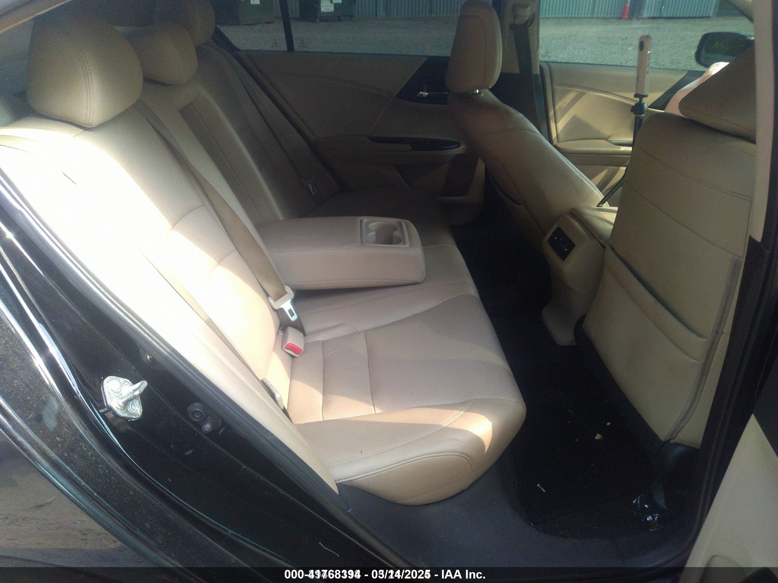 HONDA ACCORD image 8