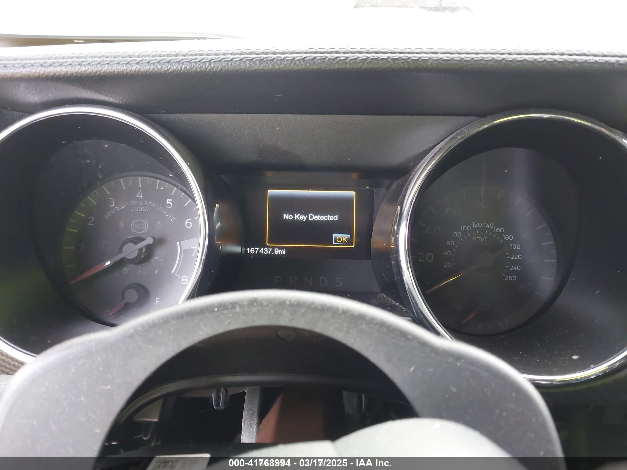 FORD MUSTANG image 7