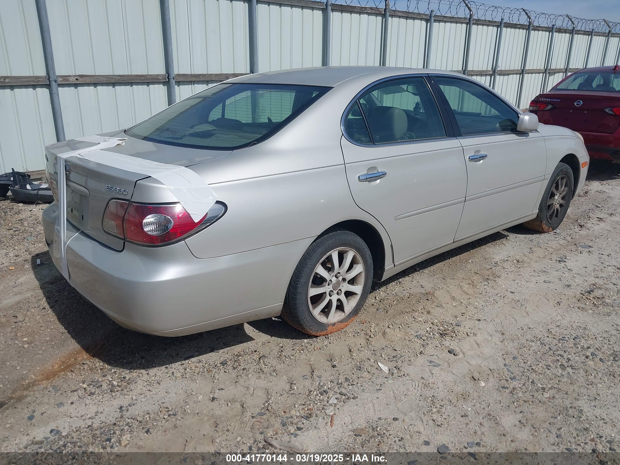 LEXUS ES image 4