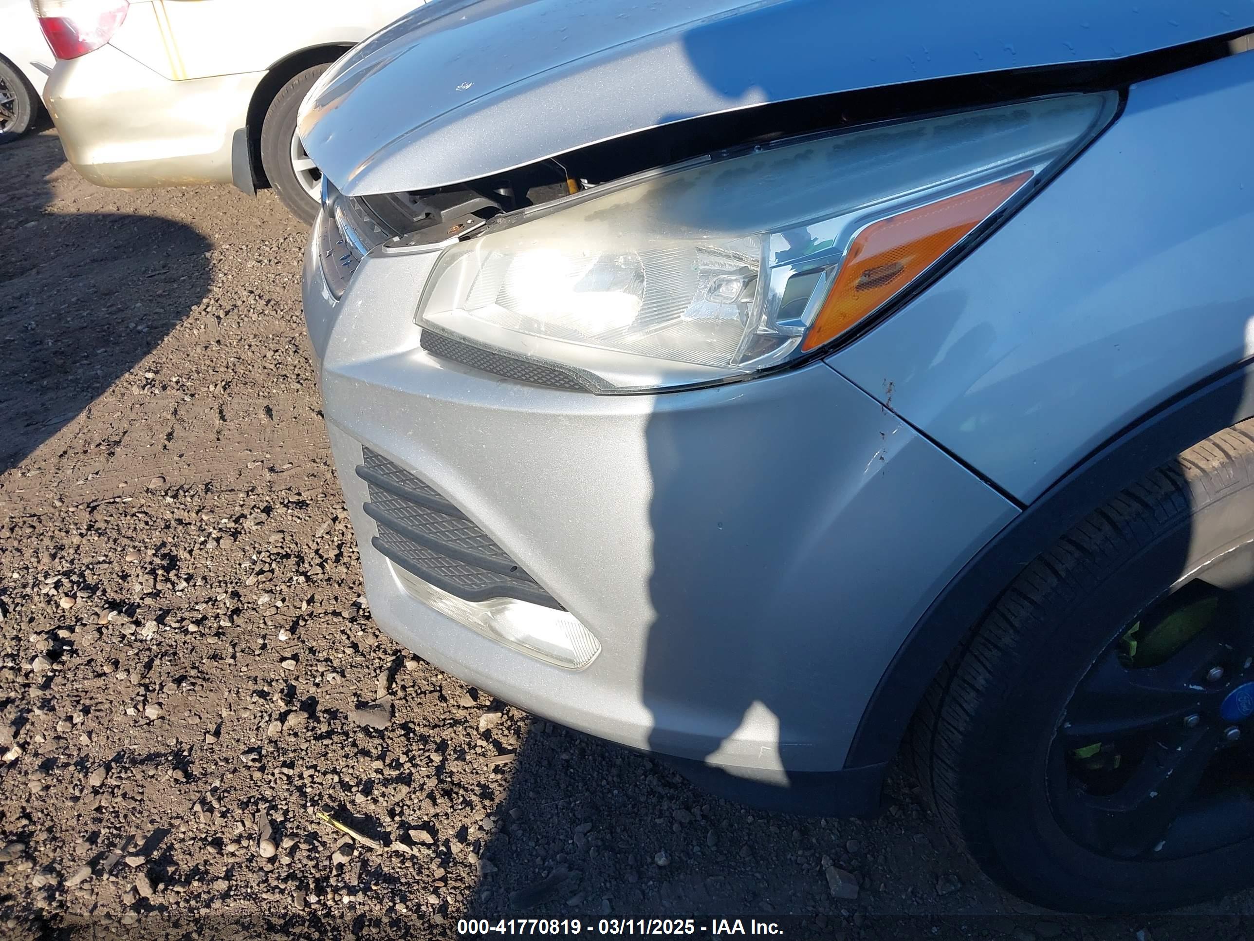 FORD ESCAPE image 6