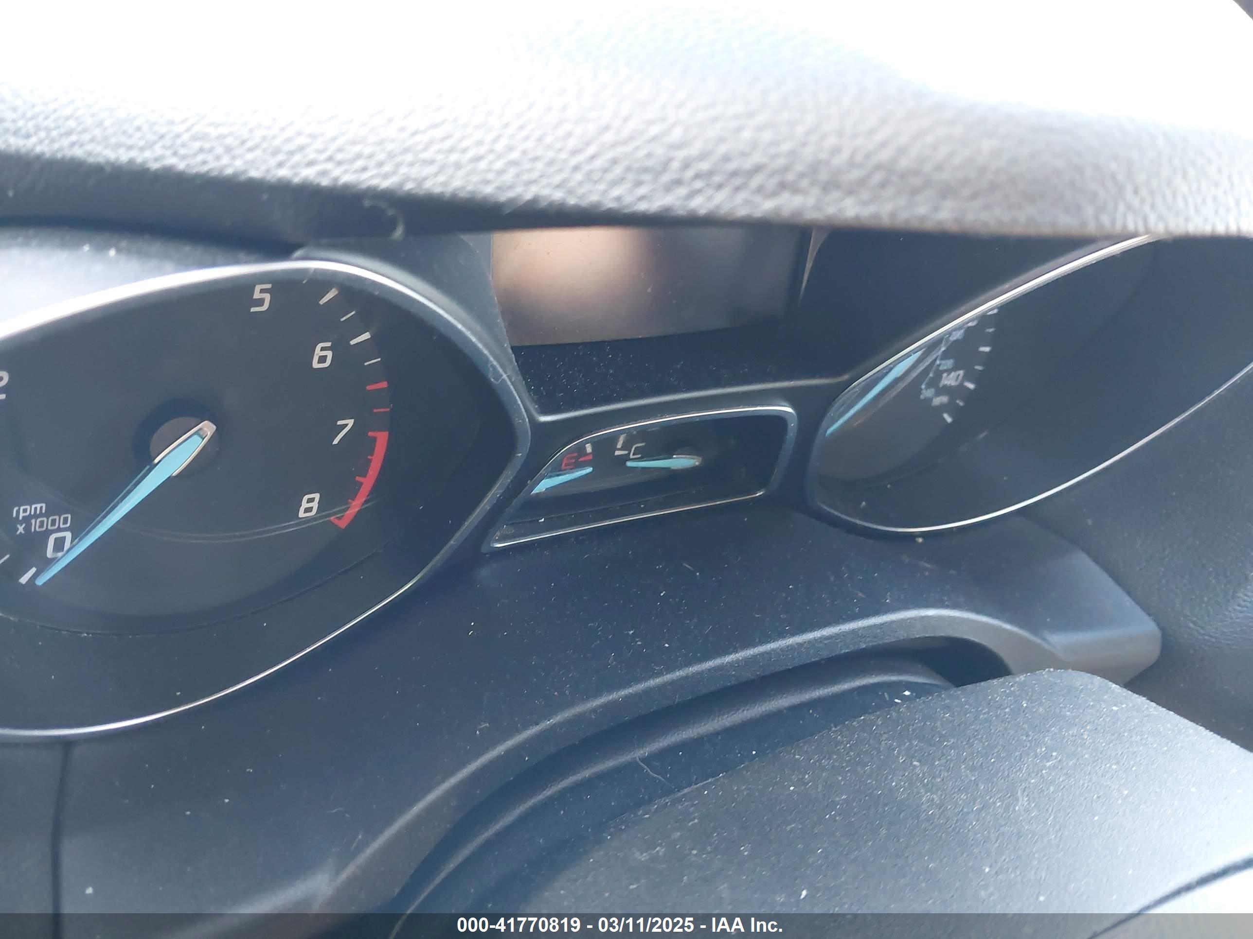 FORD ESCAPE image 7