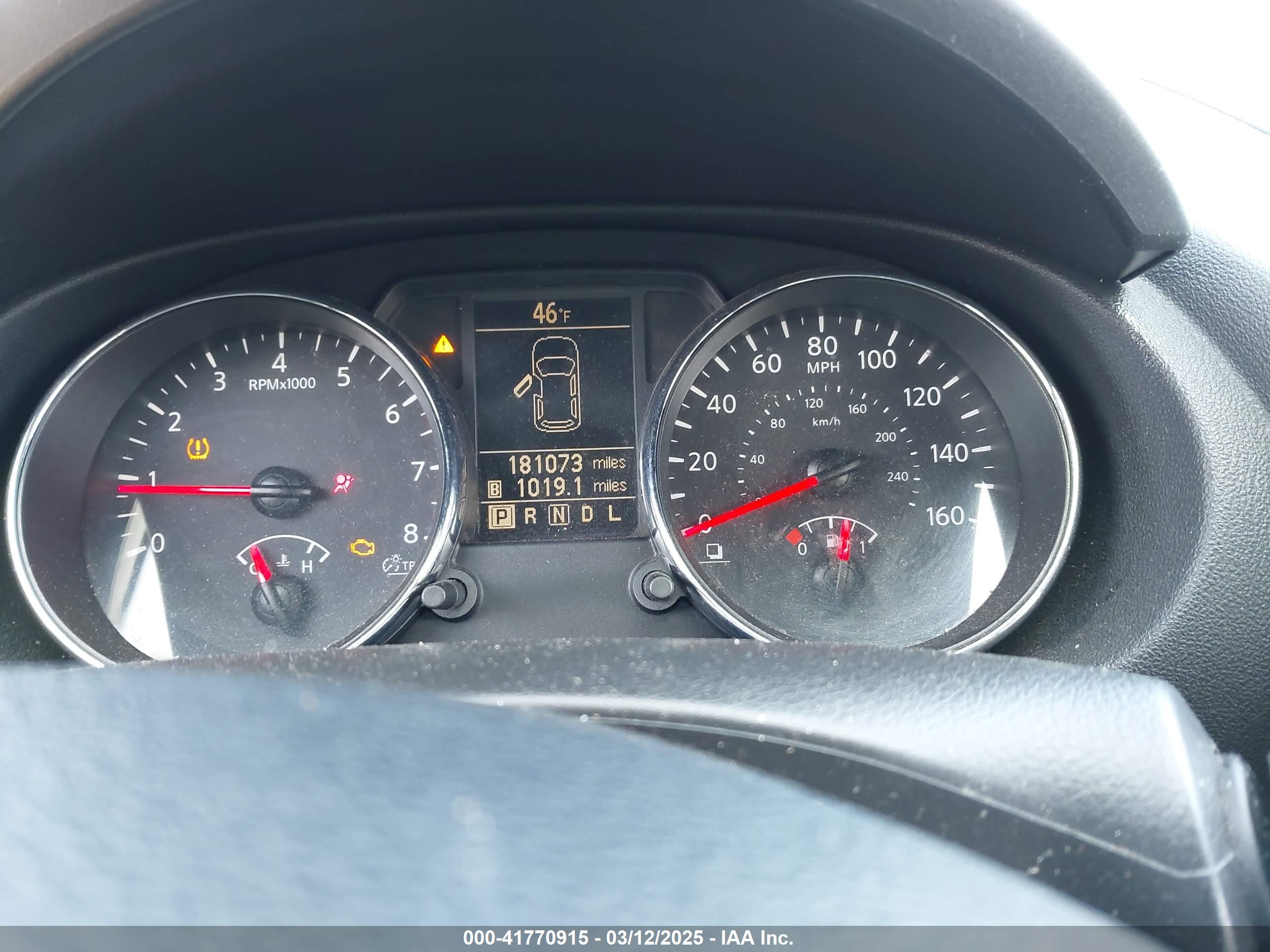 NISSAN ROGUE image 7