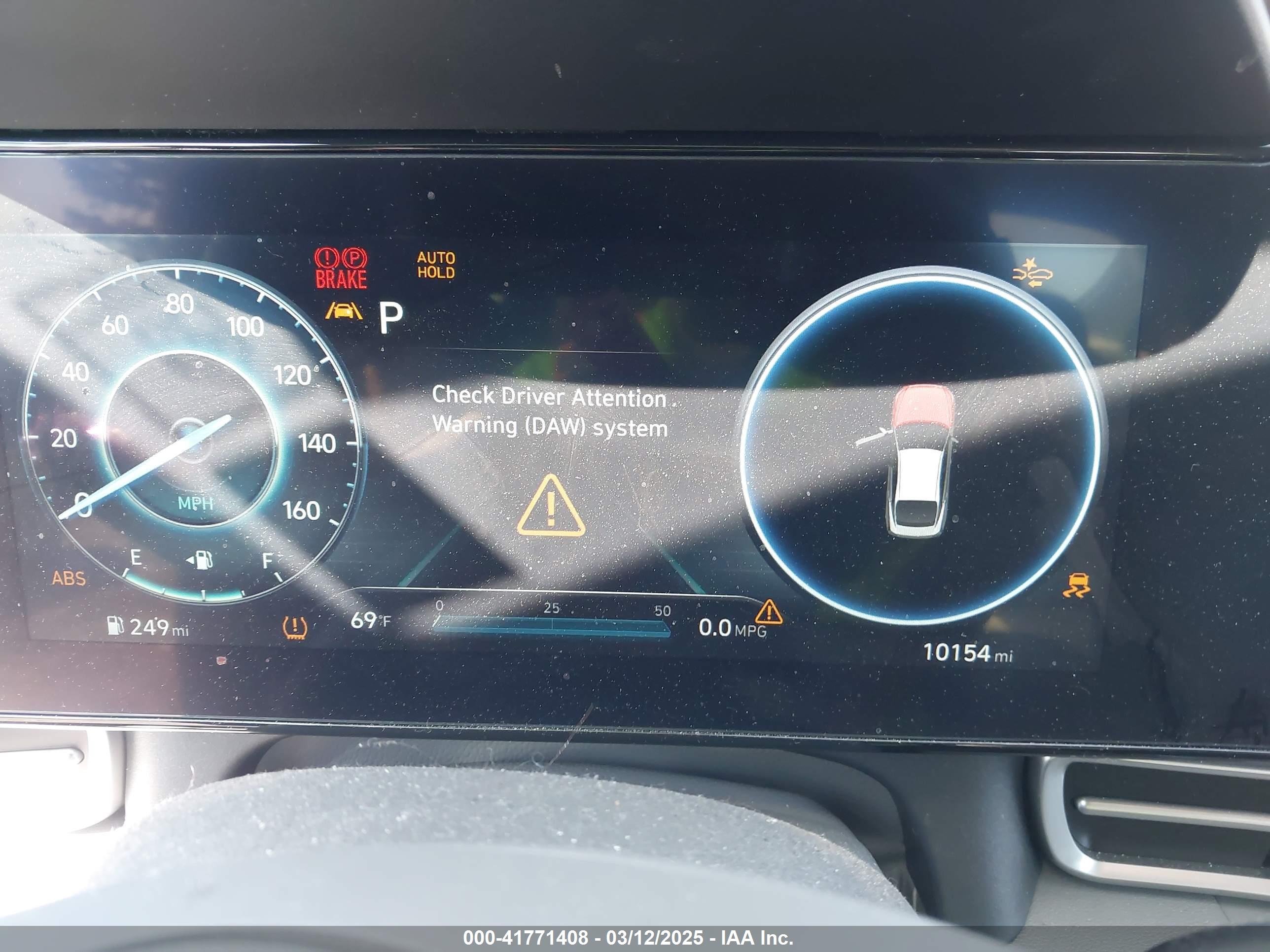 HYUNDAI ELANTRA image 7