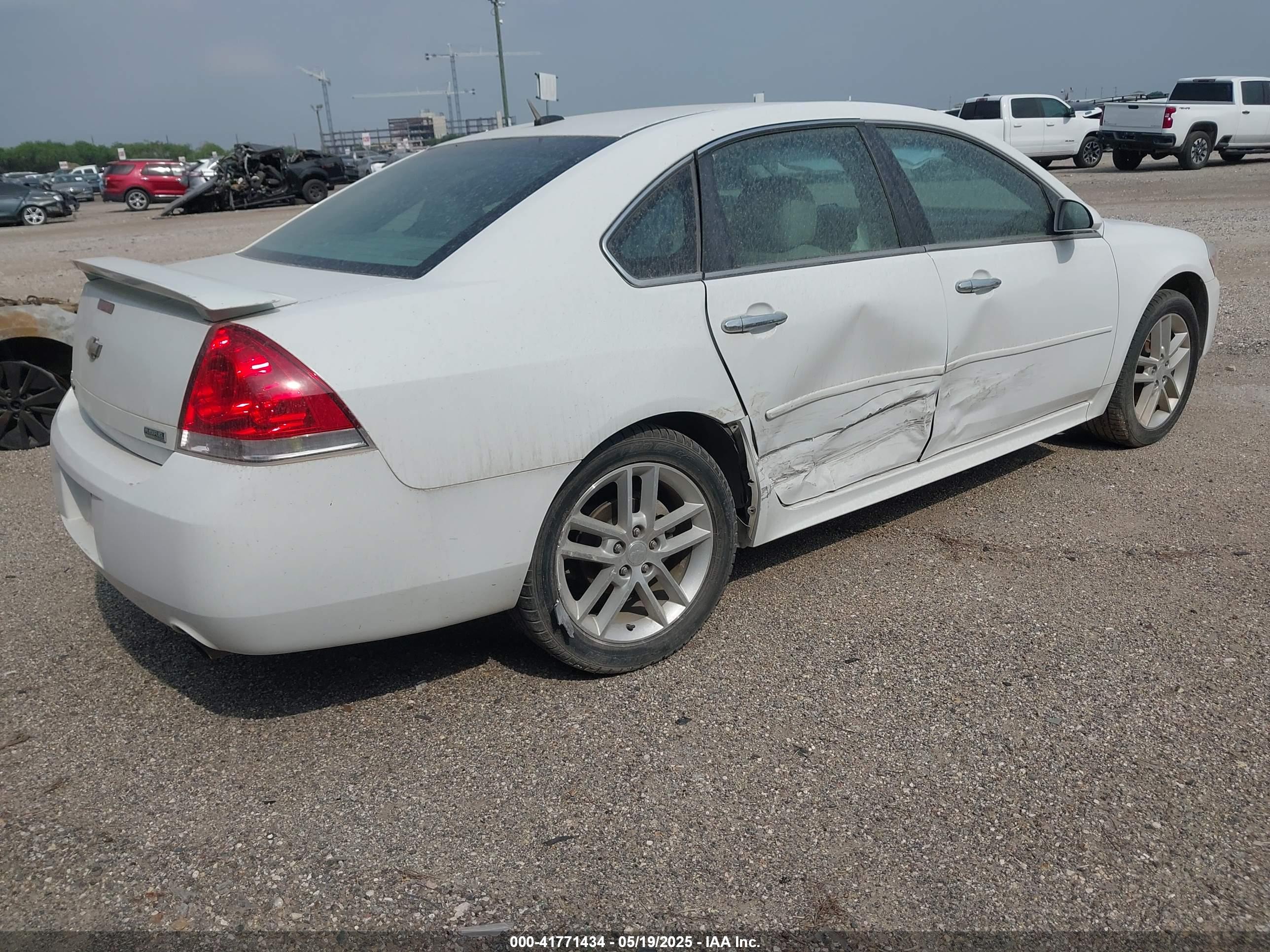 CHEVROLET IMPALA image 4