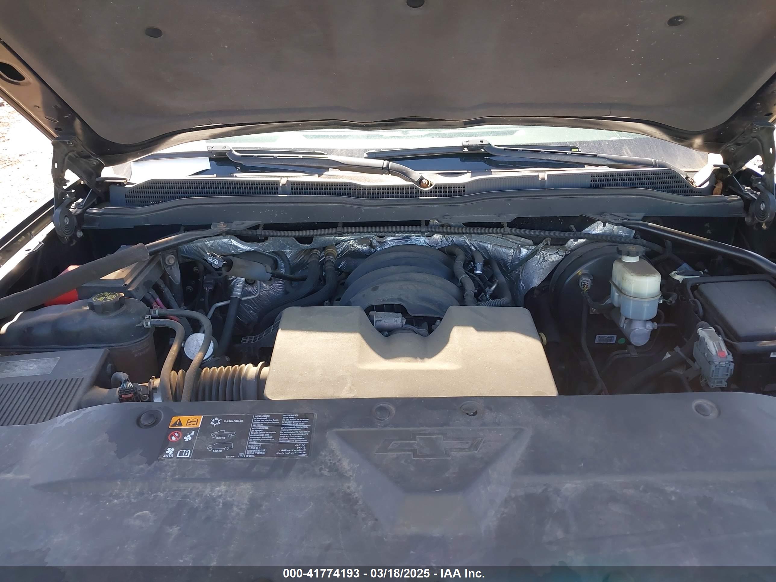CHEVROLET SILVERADO image 10