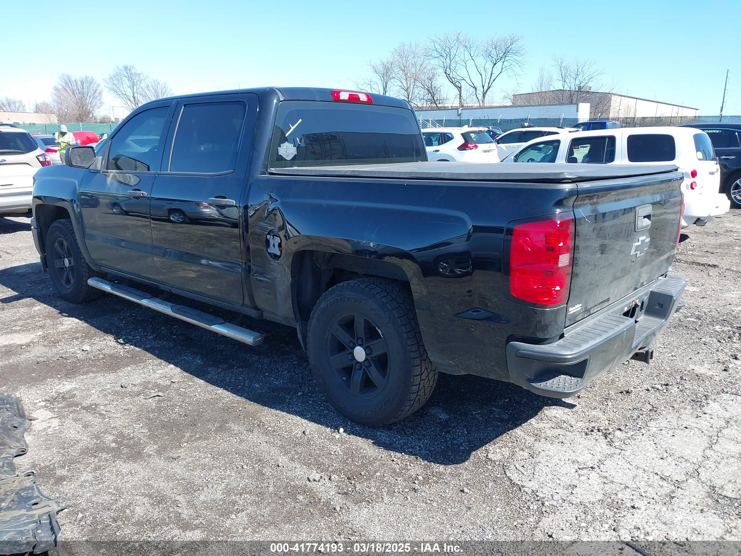 CHEVROLET SILVERADO image 3