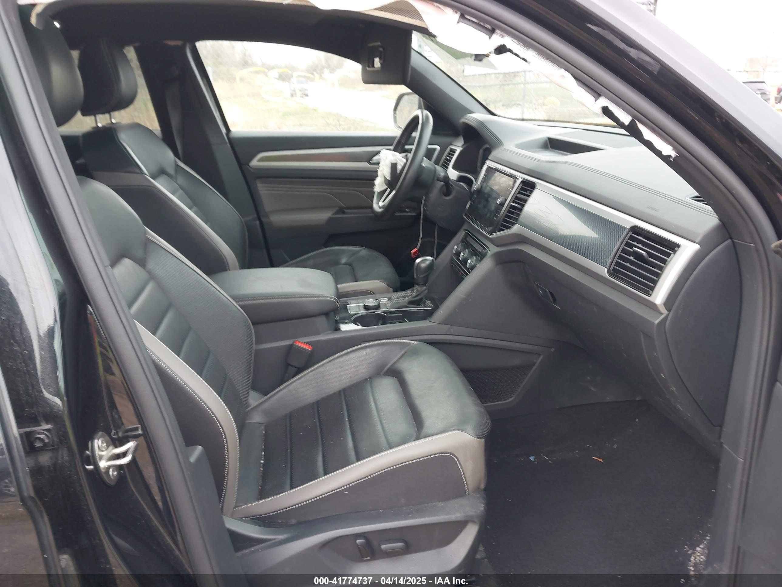 VOLKSWAGEN ATLAS image 5