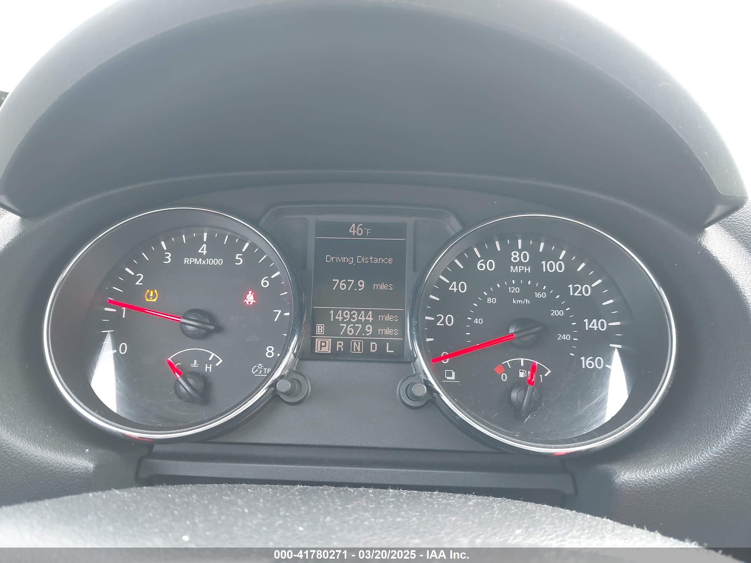 NISSAN ROGUE image 7