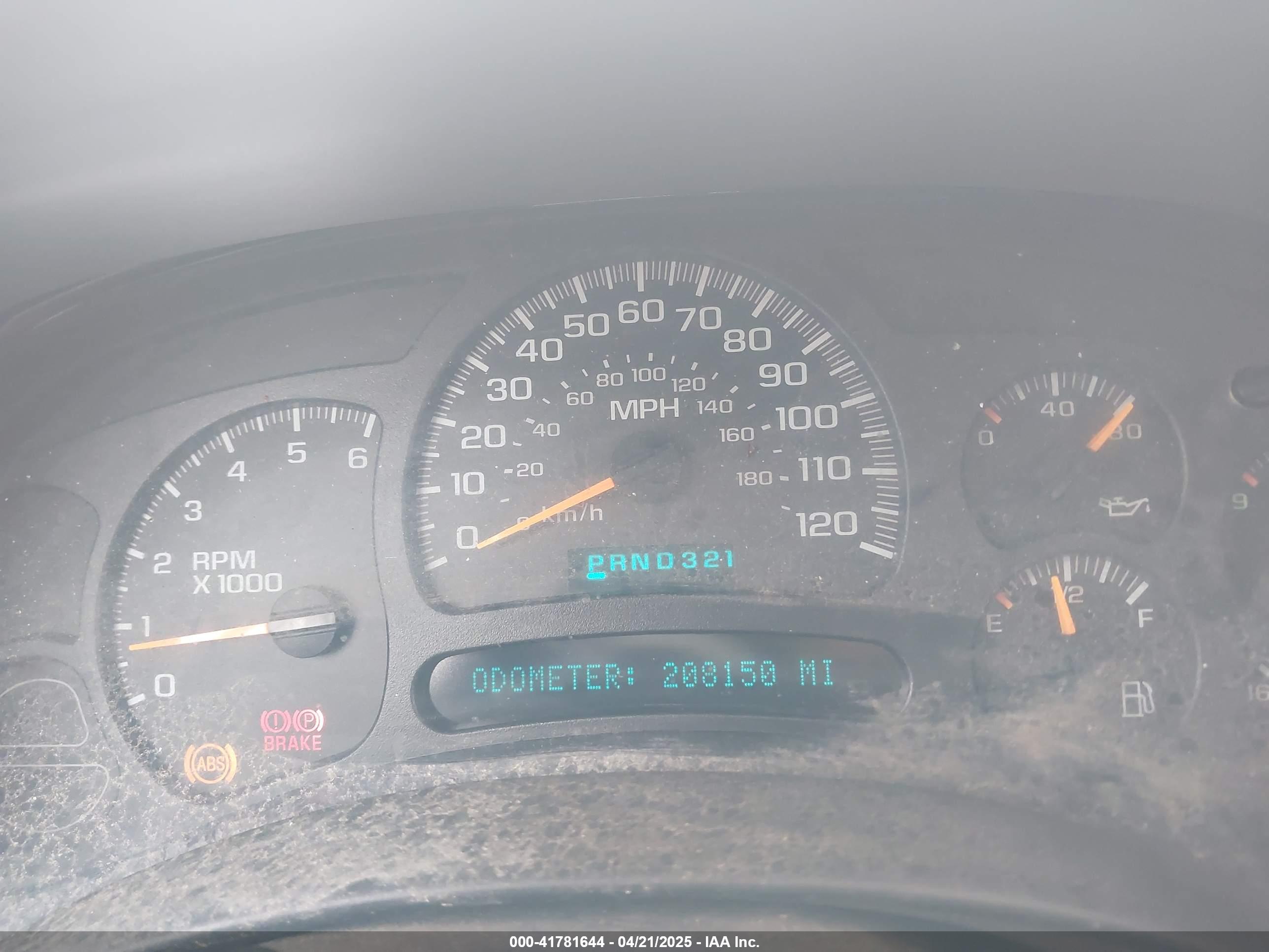 CHEVROLET SILVERADO image 7