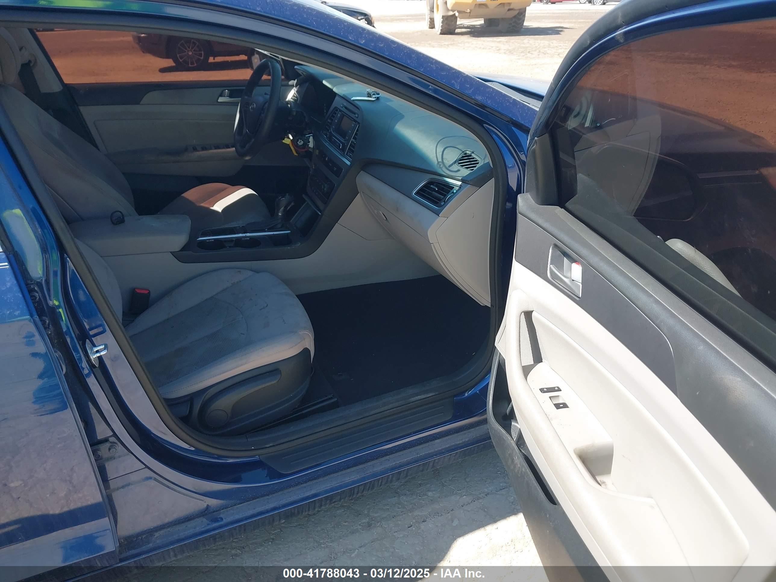HYUNDAI SONATA image 5