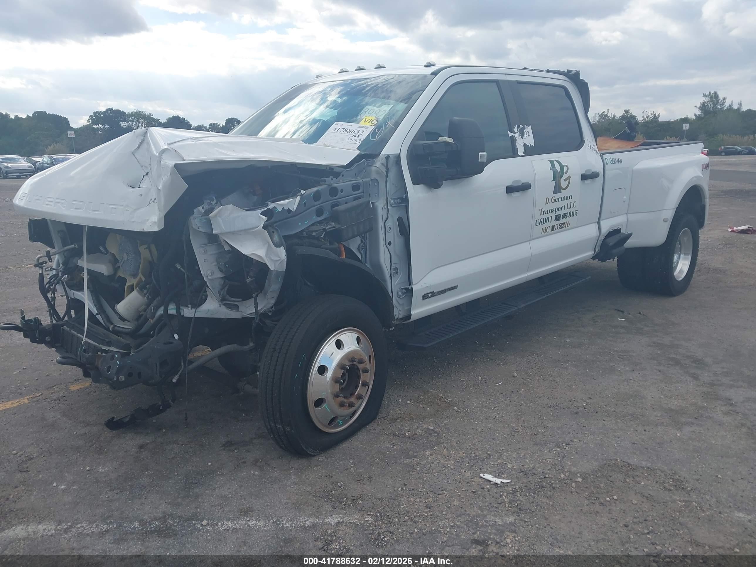 FORD F-450 image 2
