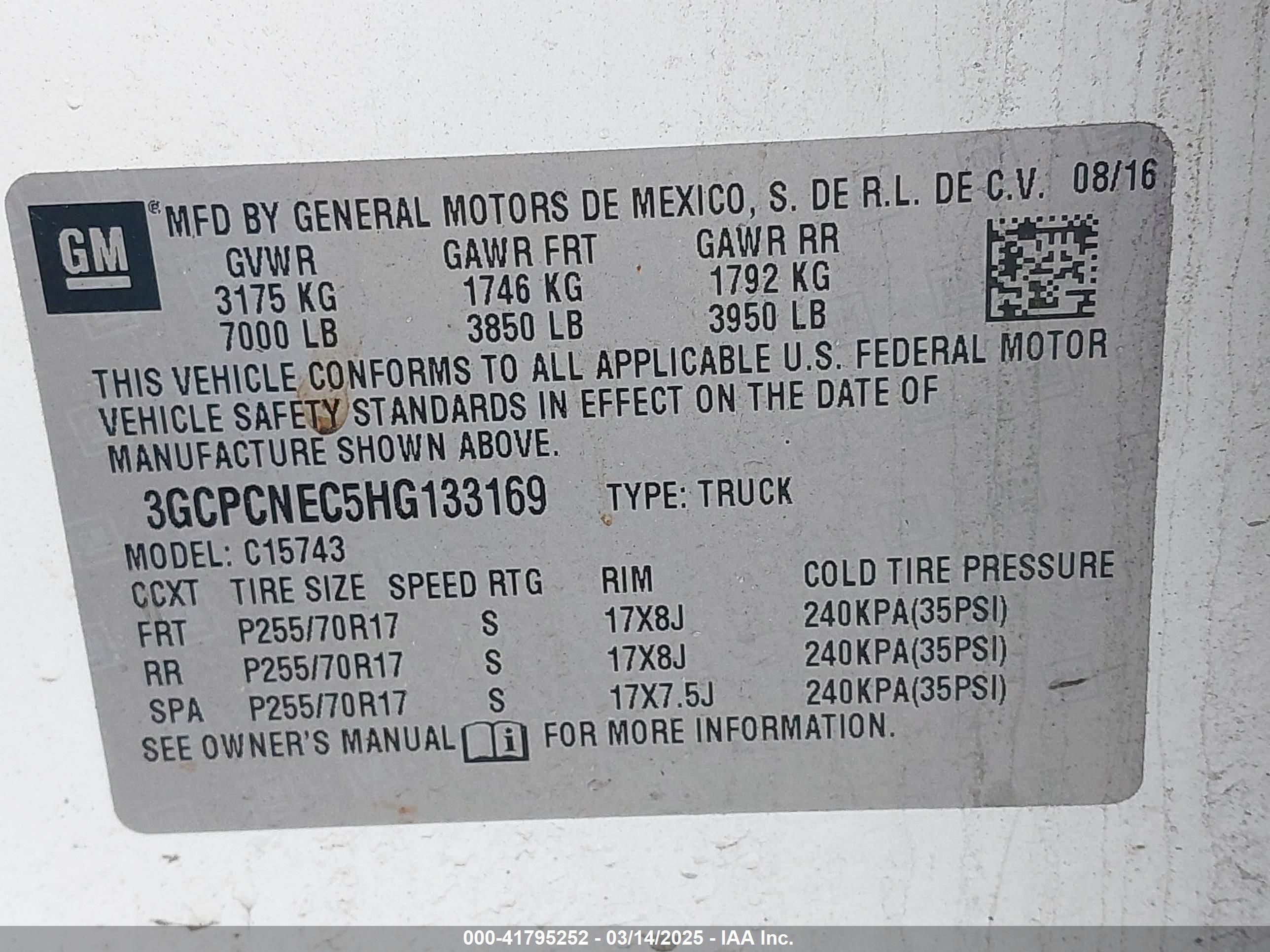 CHEVROLET SILVERADO image 9
