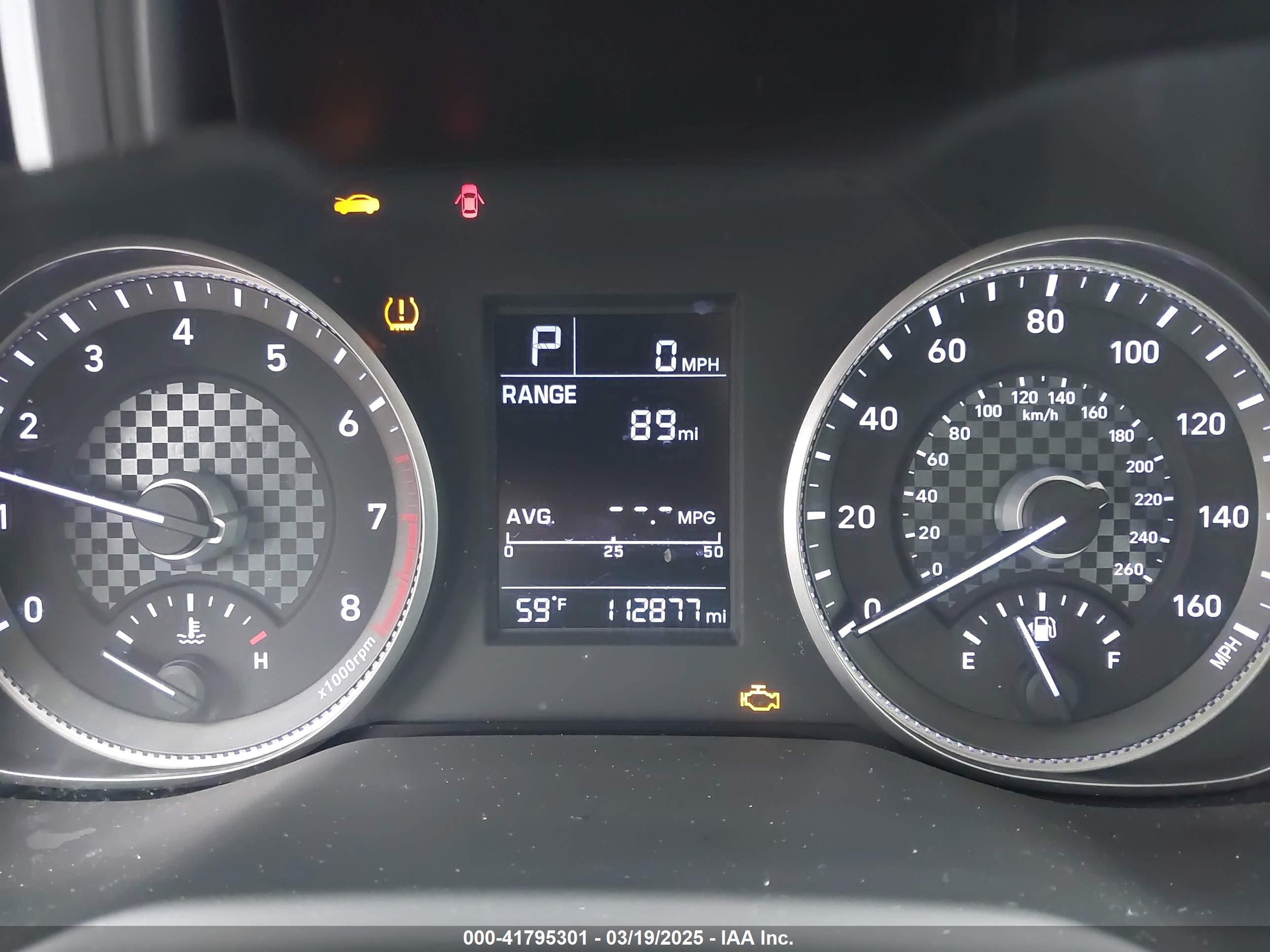 HYUNDAI ELANTRA image 7