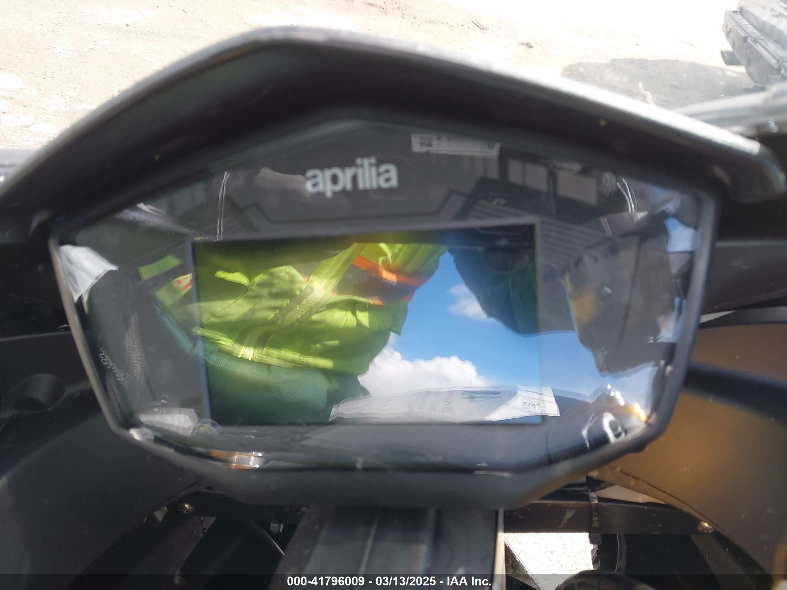APRILIA RS image 7