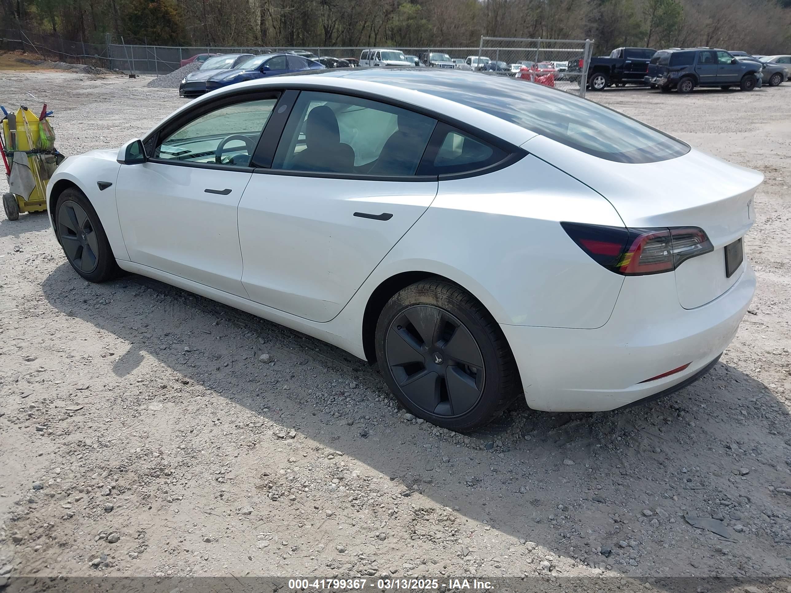 TESLA MODEL image 3