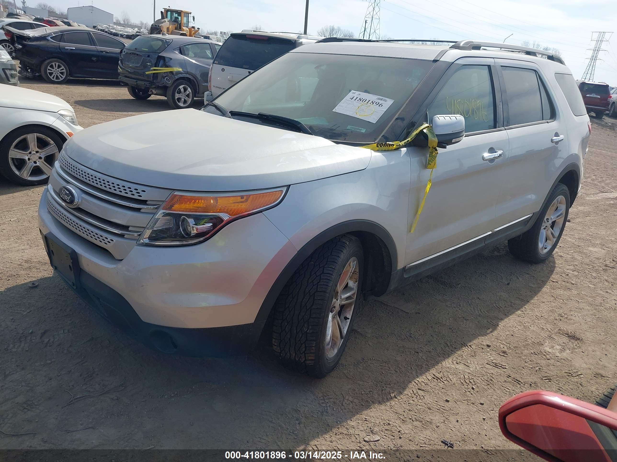 FORD EXPLORER image 2
