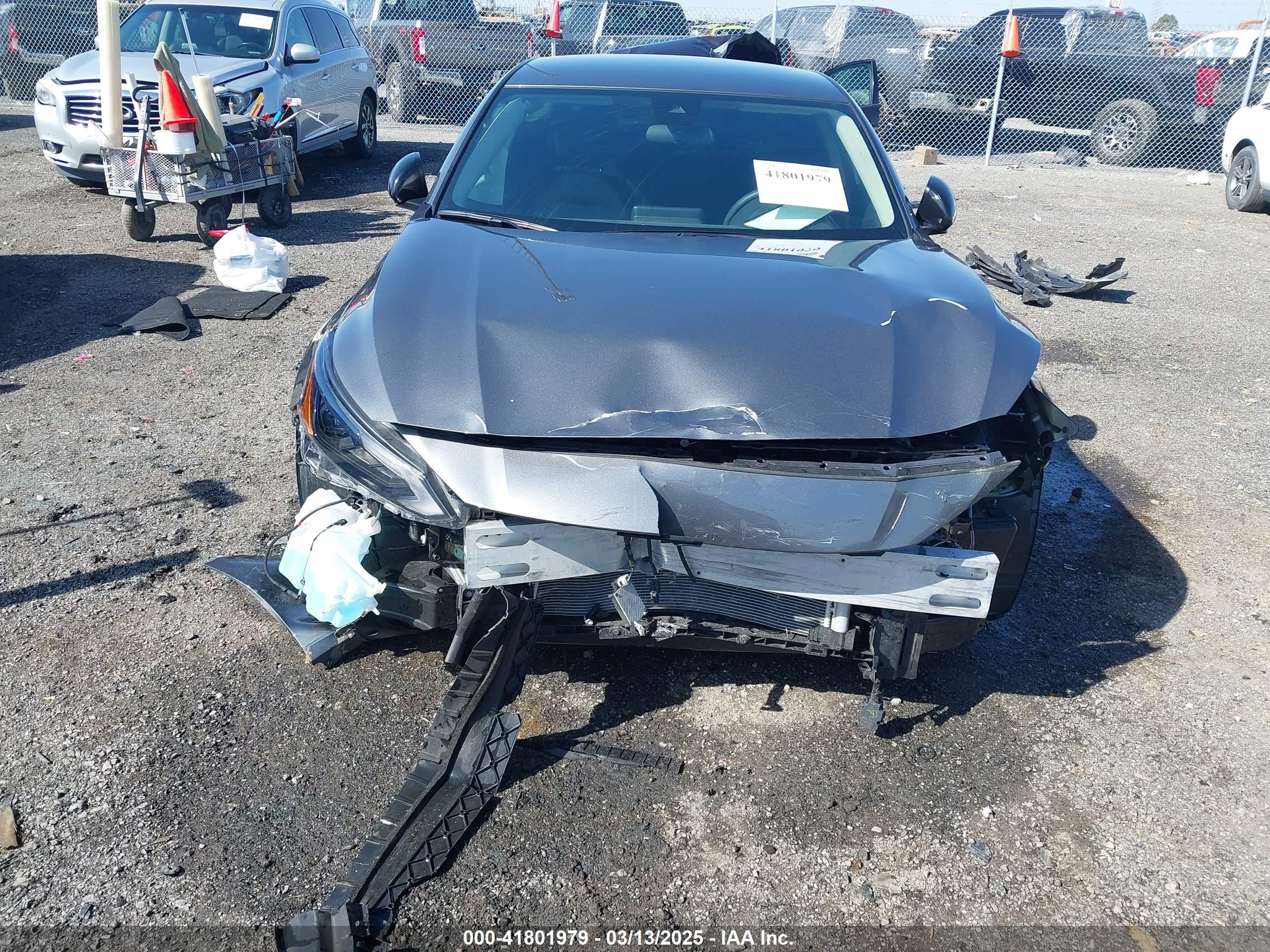 NISSAN ALTIMA image 6