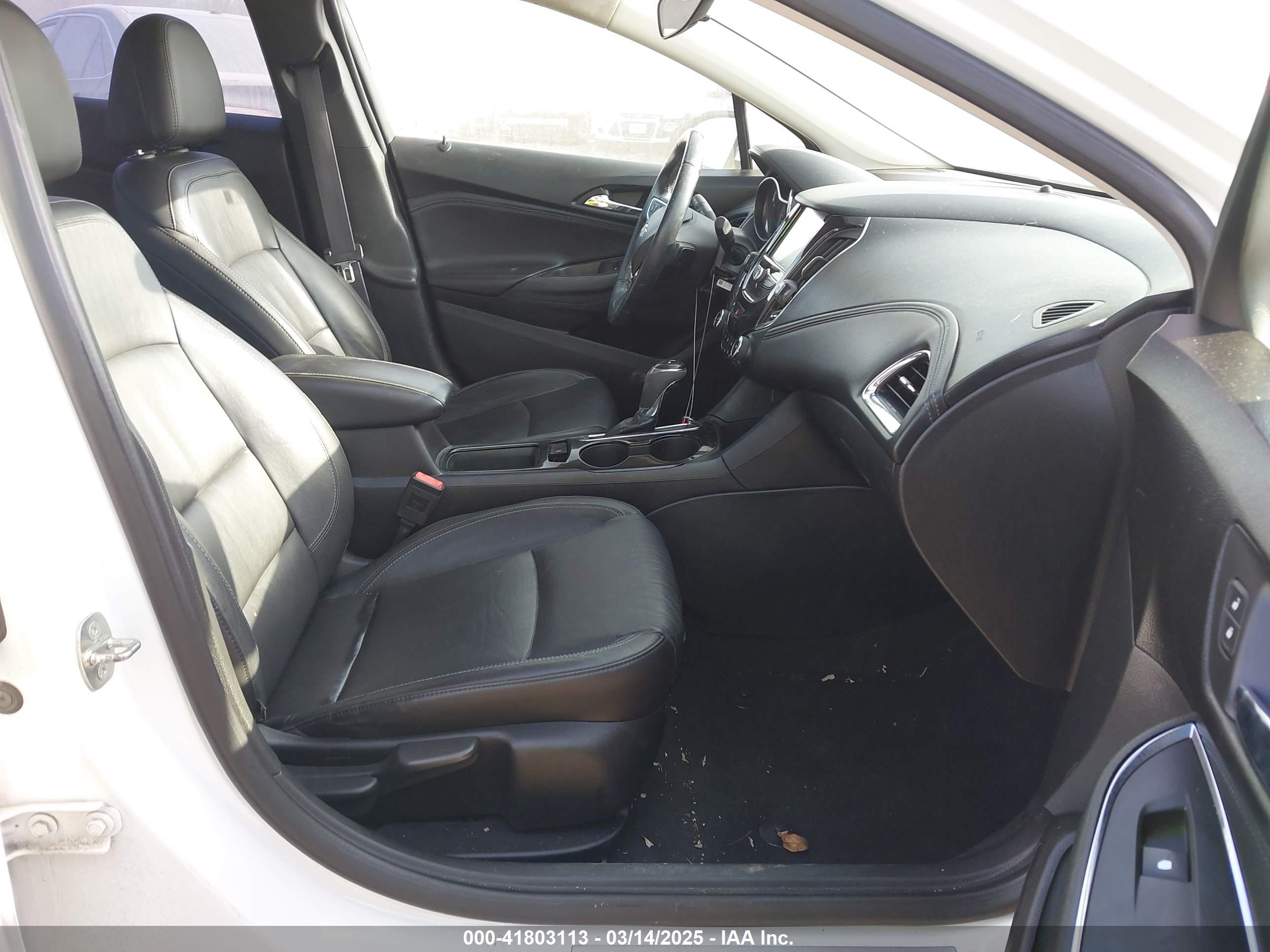 CHEVROLET CRUZE image 5