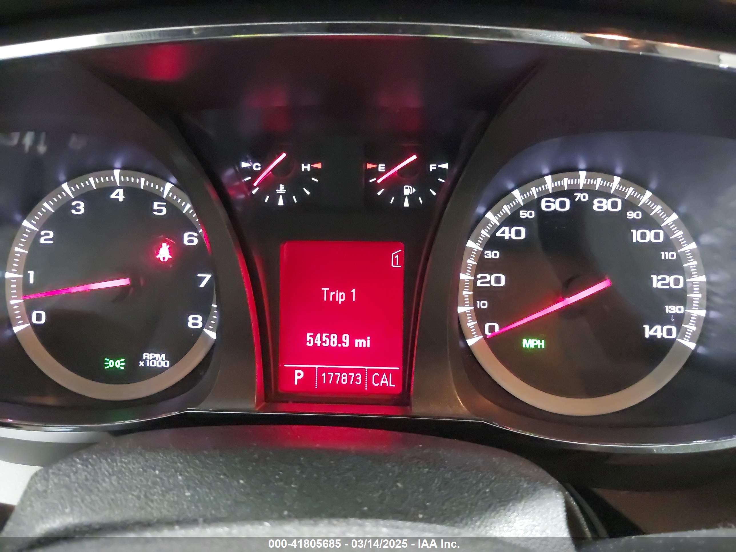 GMC TERRAIN image 7