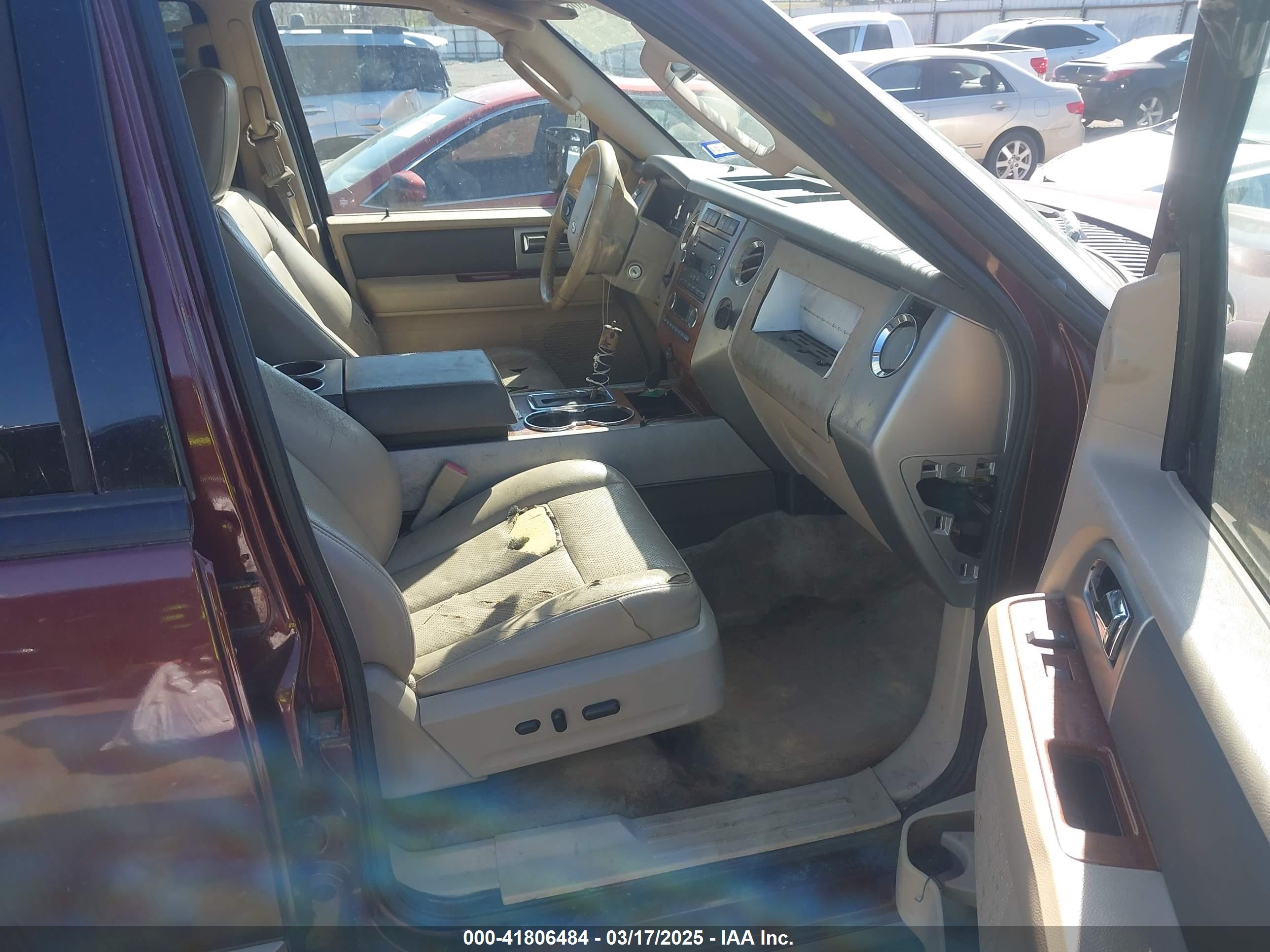 FORD EXPEDITION image 5