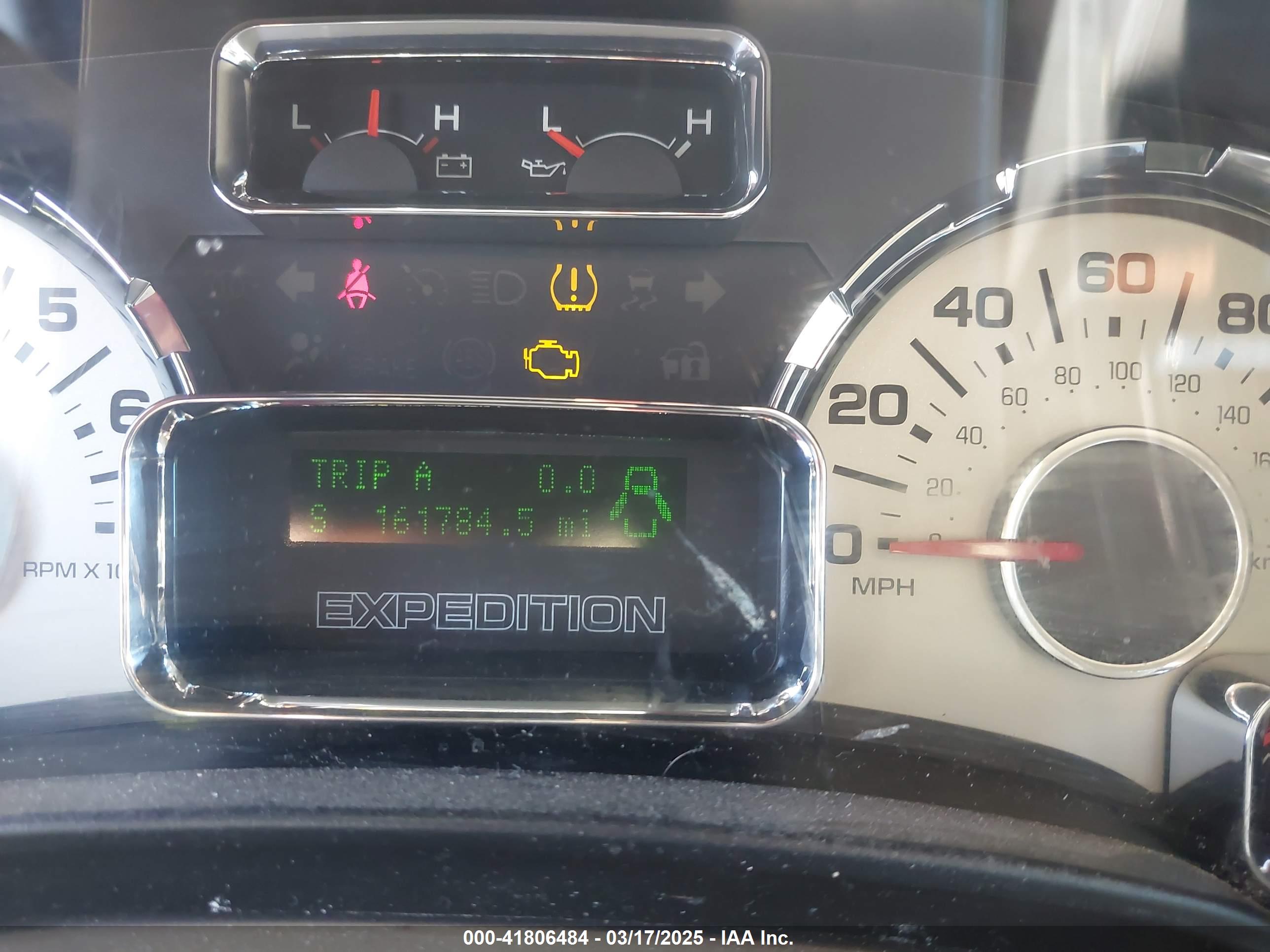 FORD EXPEDITION image 7