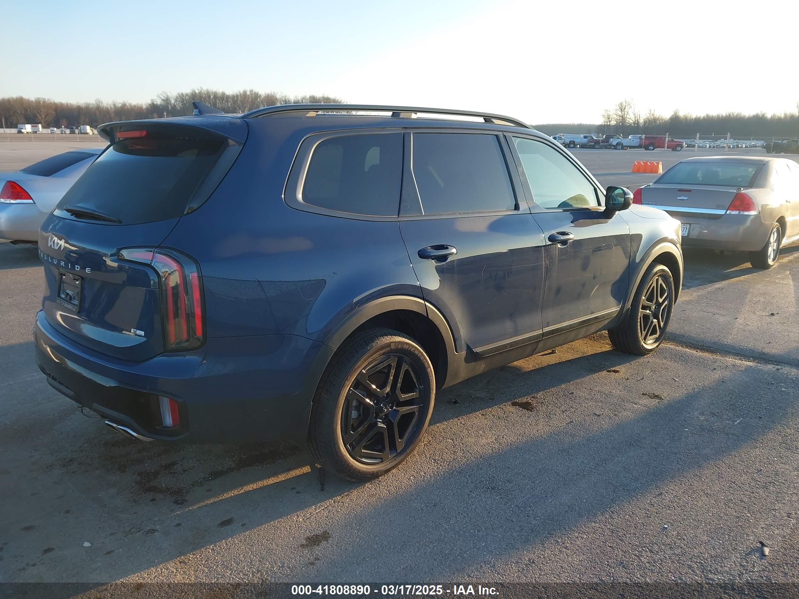 KIA TELLURIDE image 4