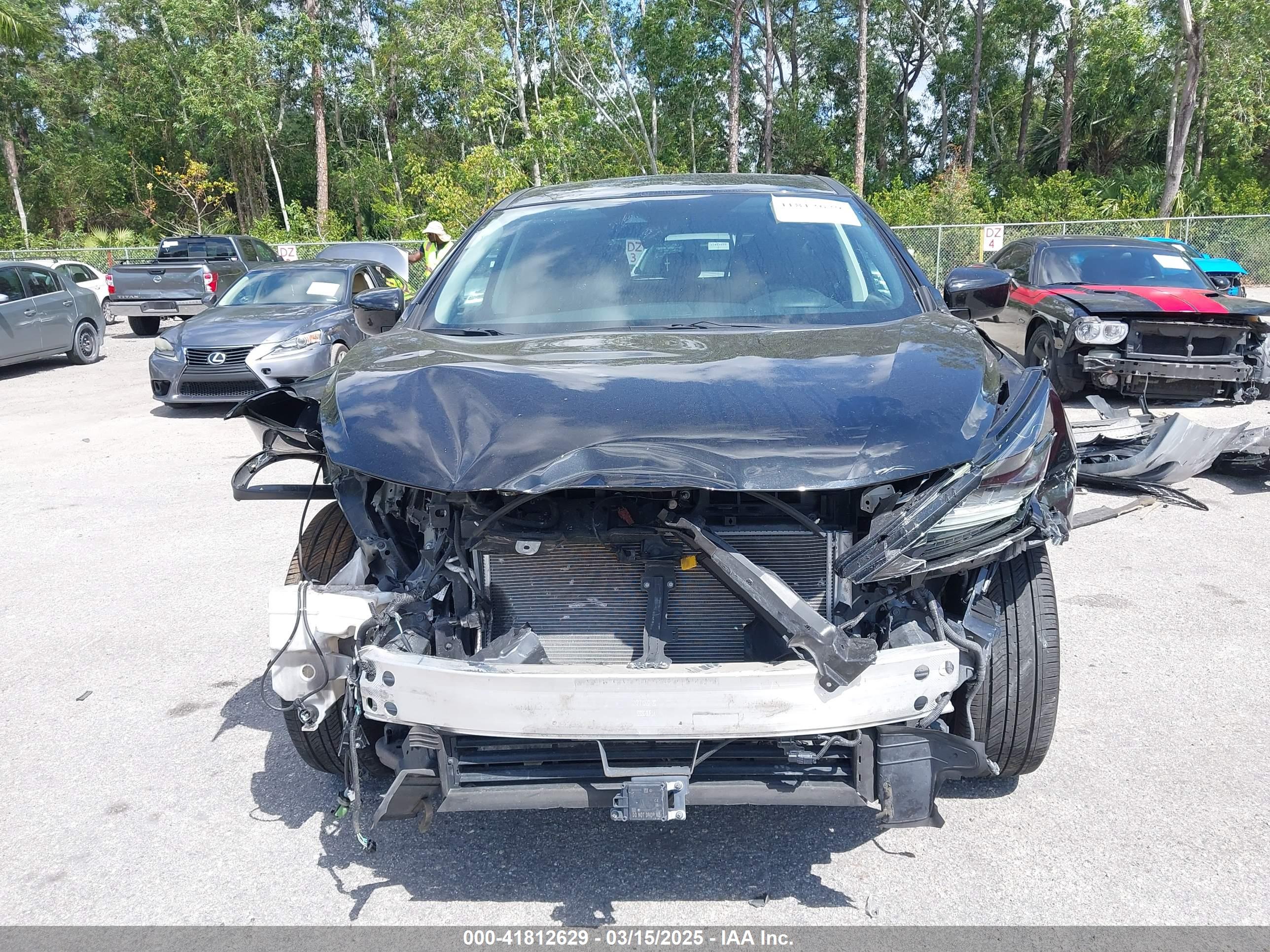NISSAN MURANO image 6