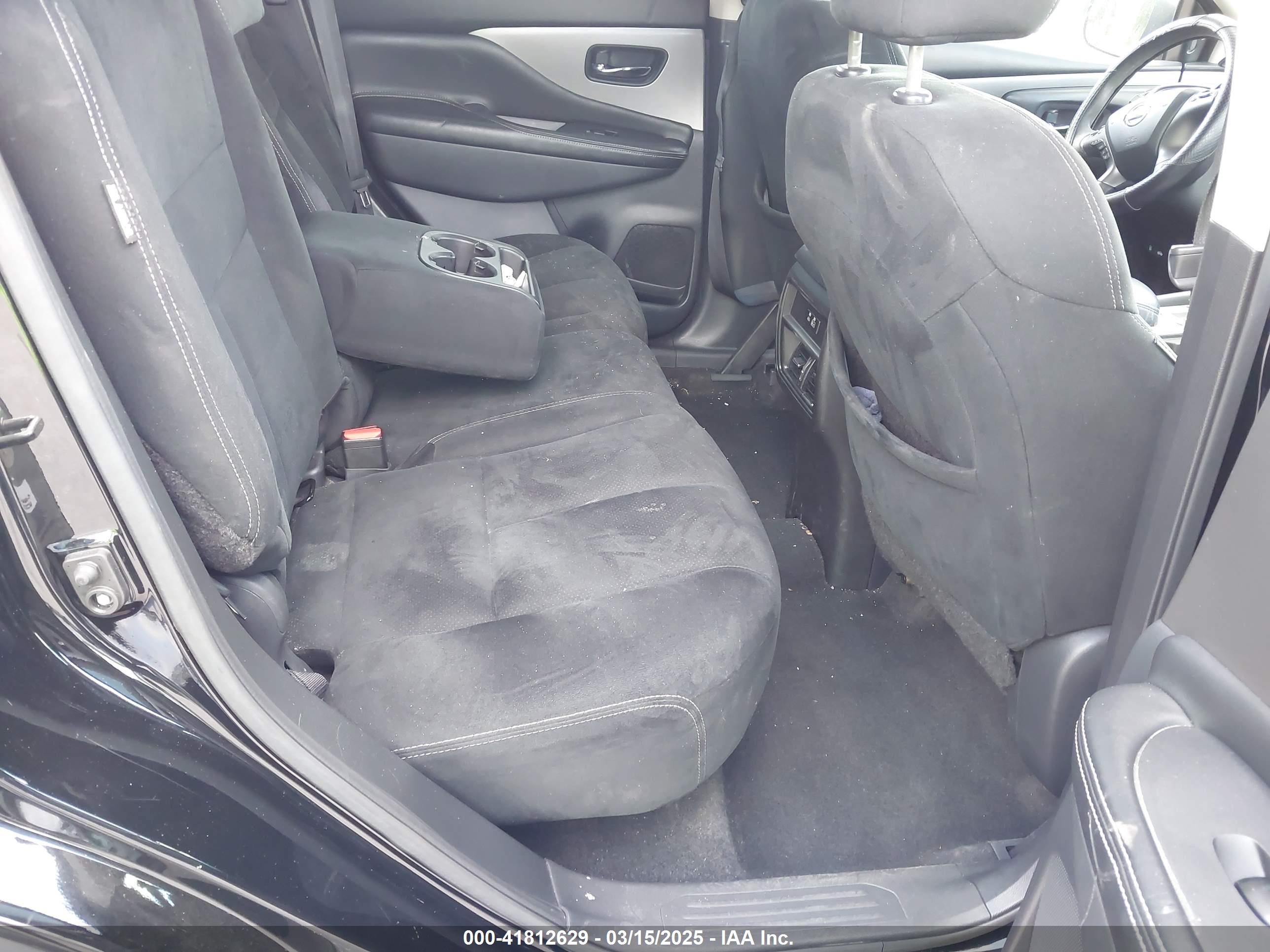 NISSAN MURANO image 8