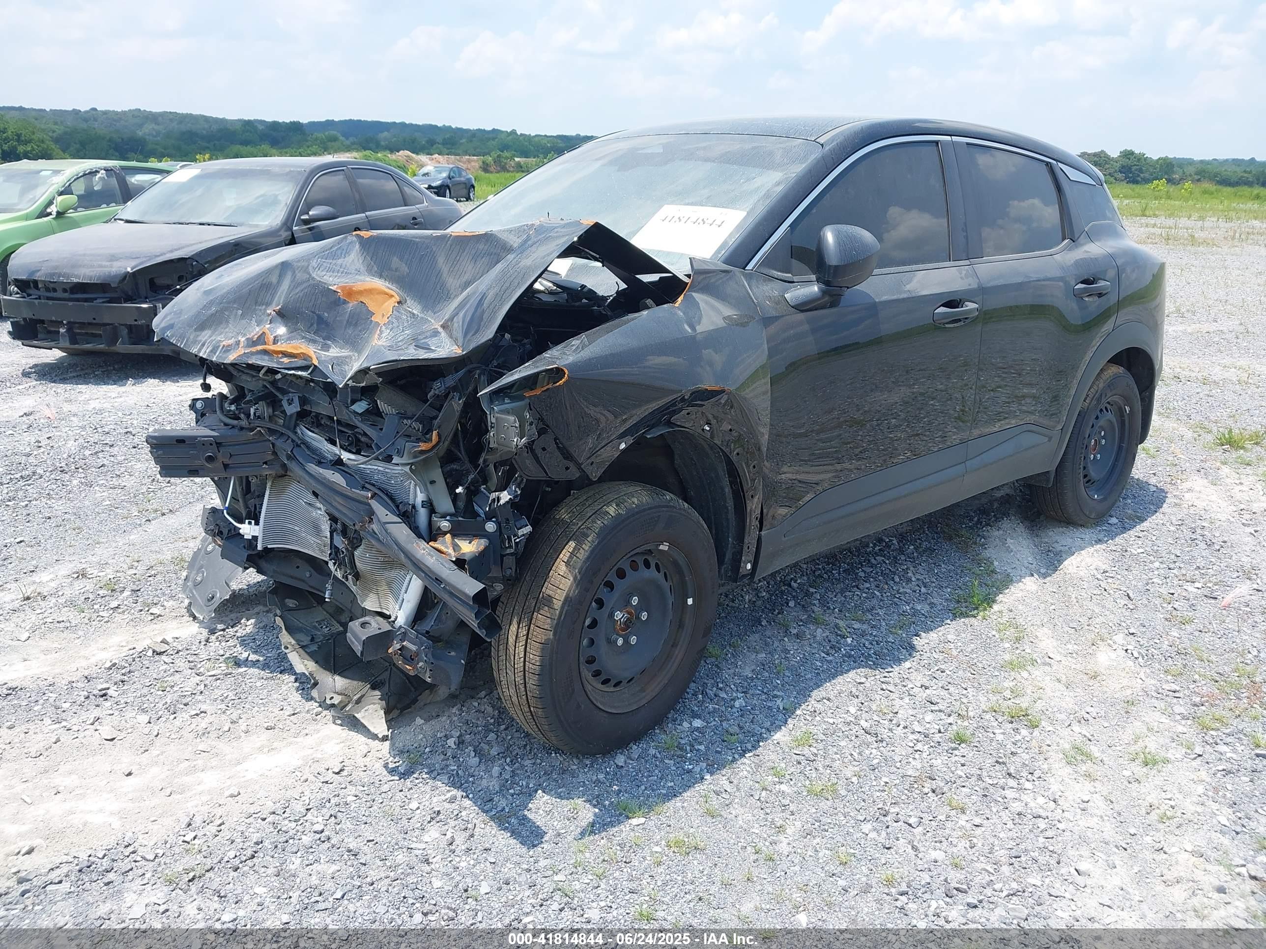 NISSAN KICKS image 2