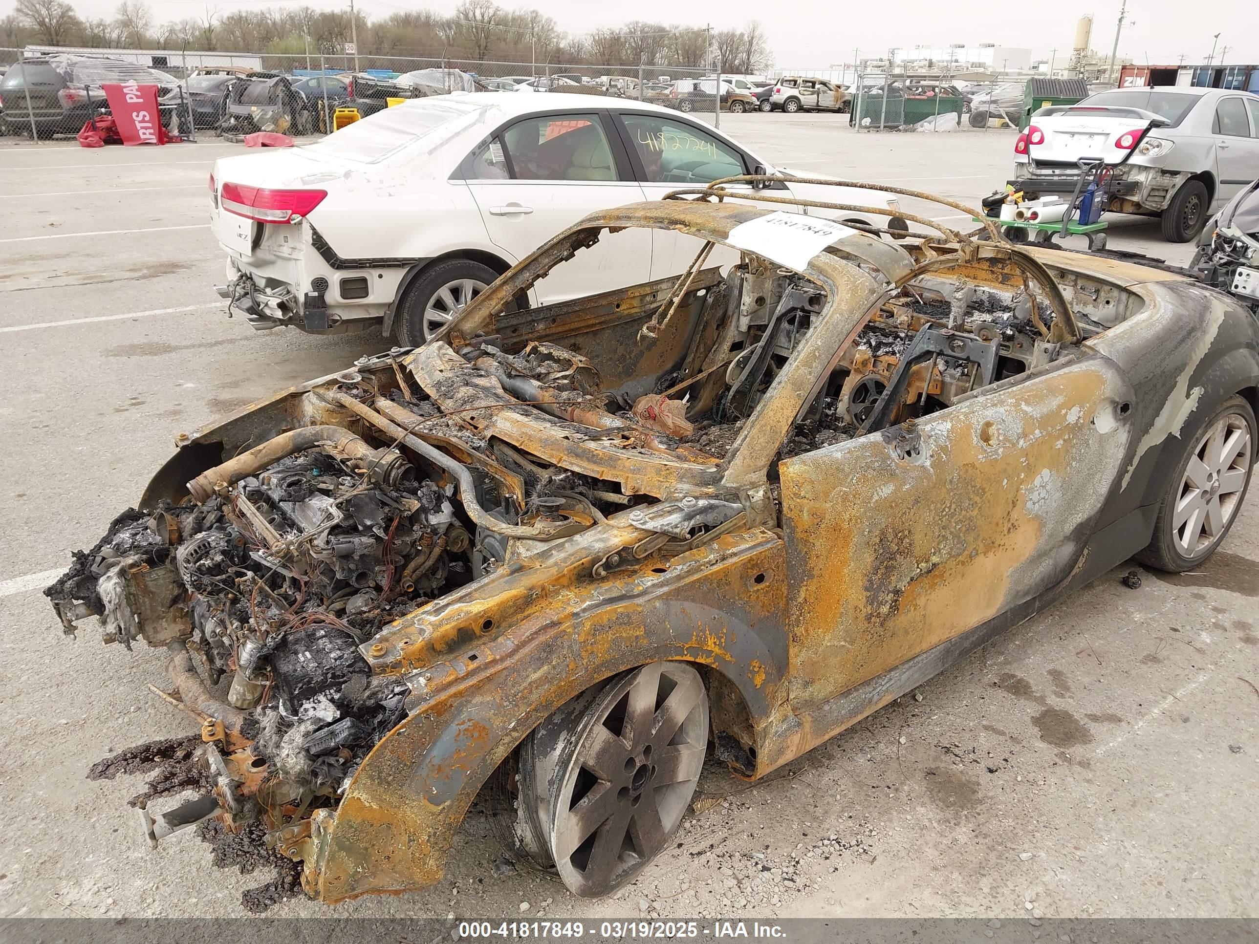 AUDI TT image 6