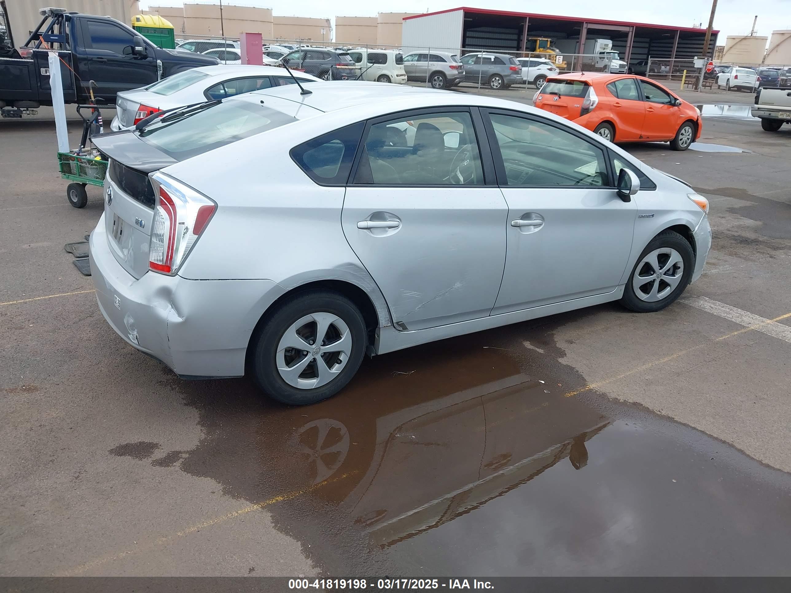 TOYOTA PRIUS image 4
