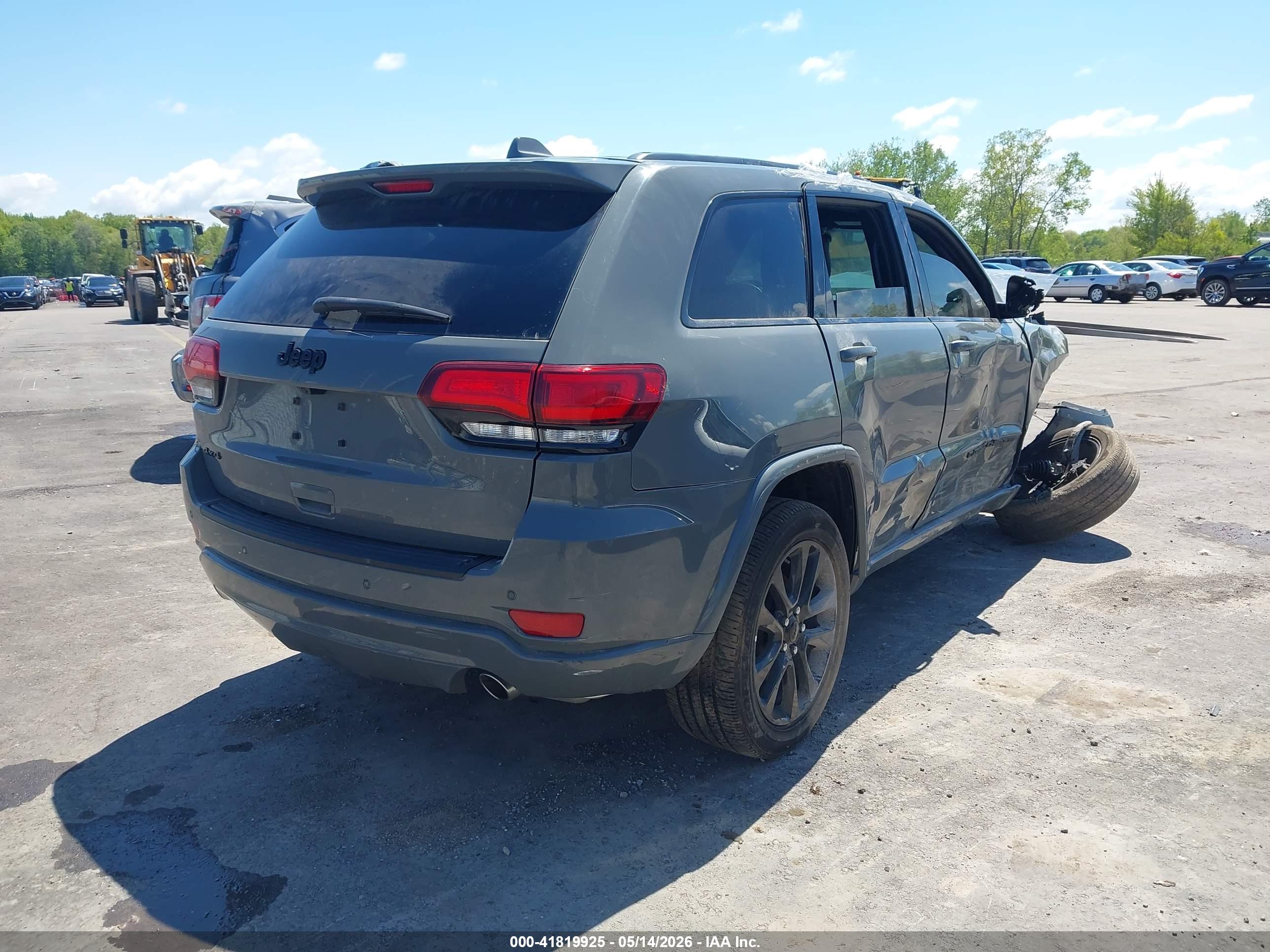 JEEP GRAND image 4