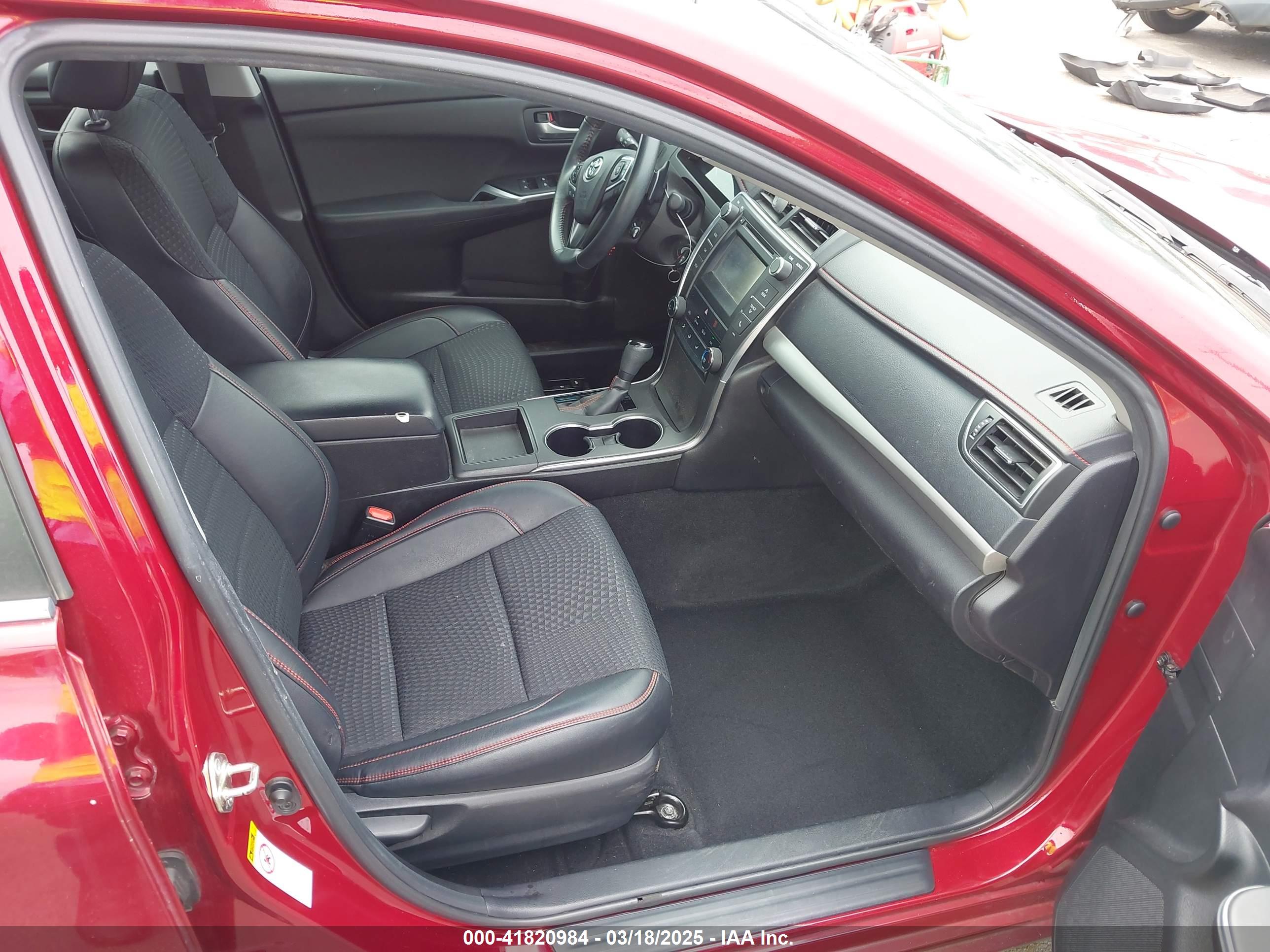 TOYOTA CAMRY image 5