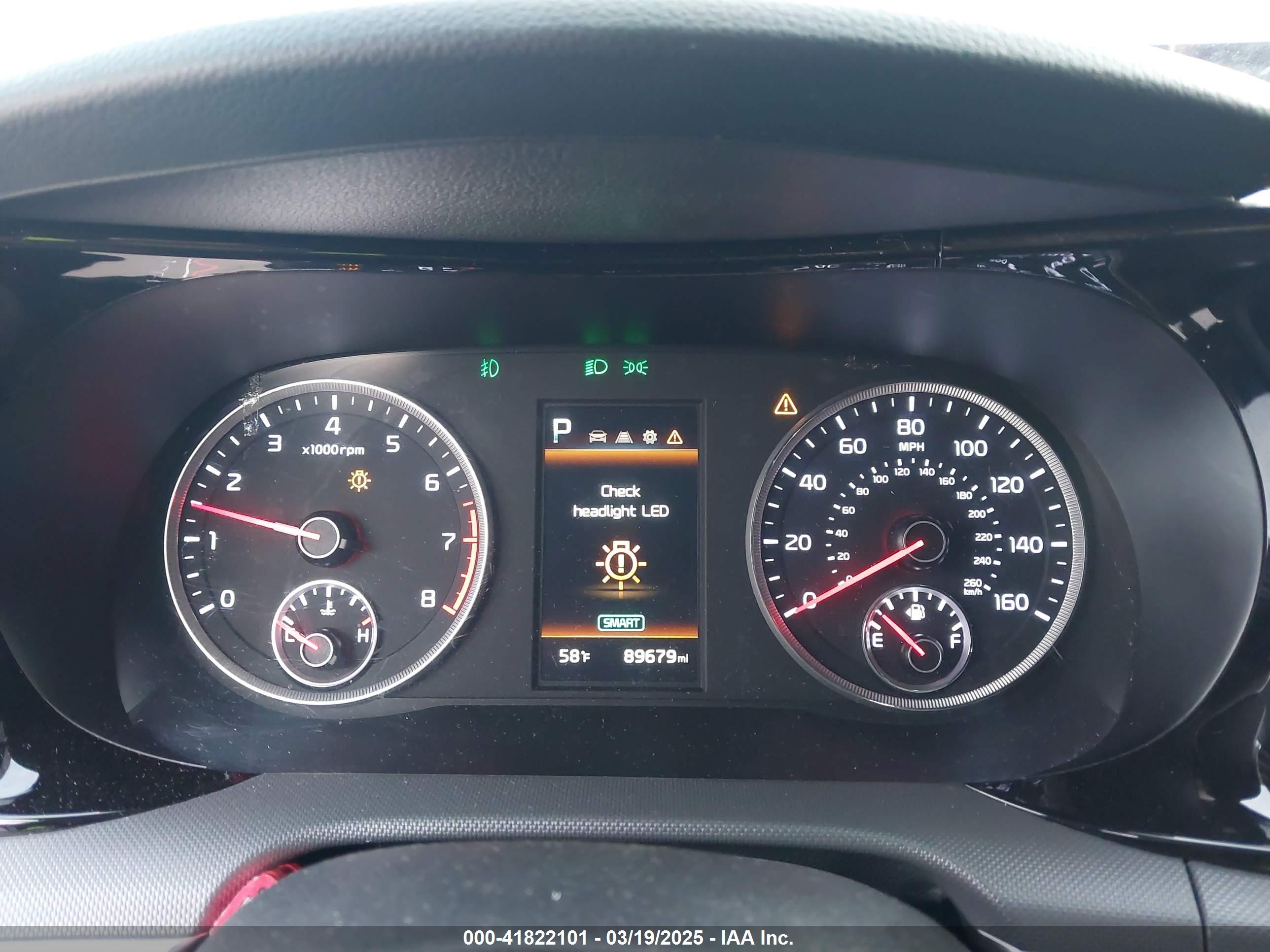 KIA K5 image 7