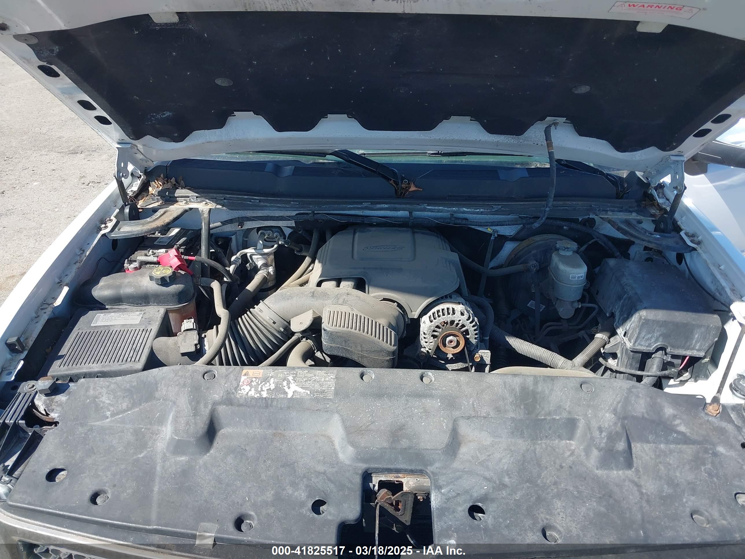 CHEVROLET SILVERADO image 10