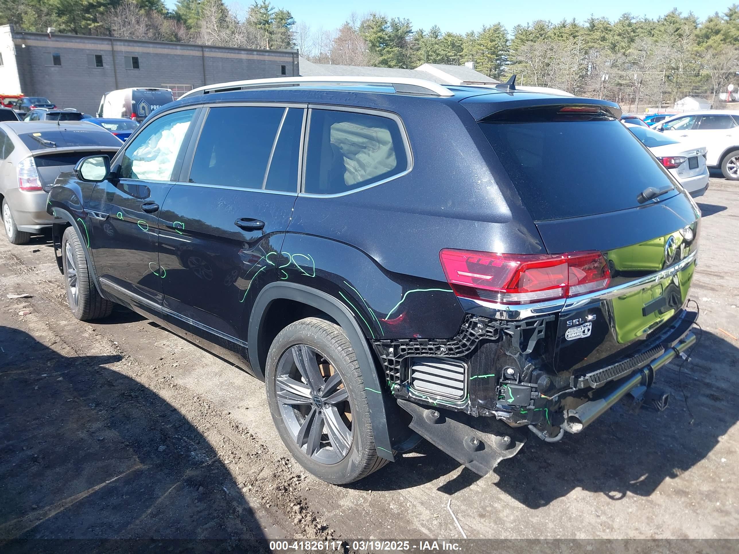 VOLKSWAGEN ATLAS image 3