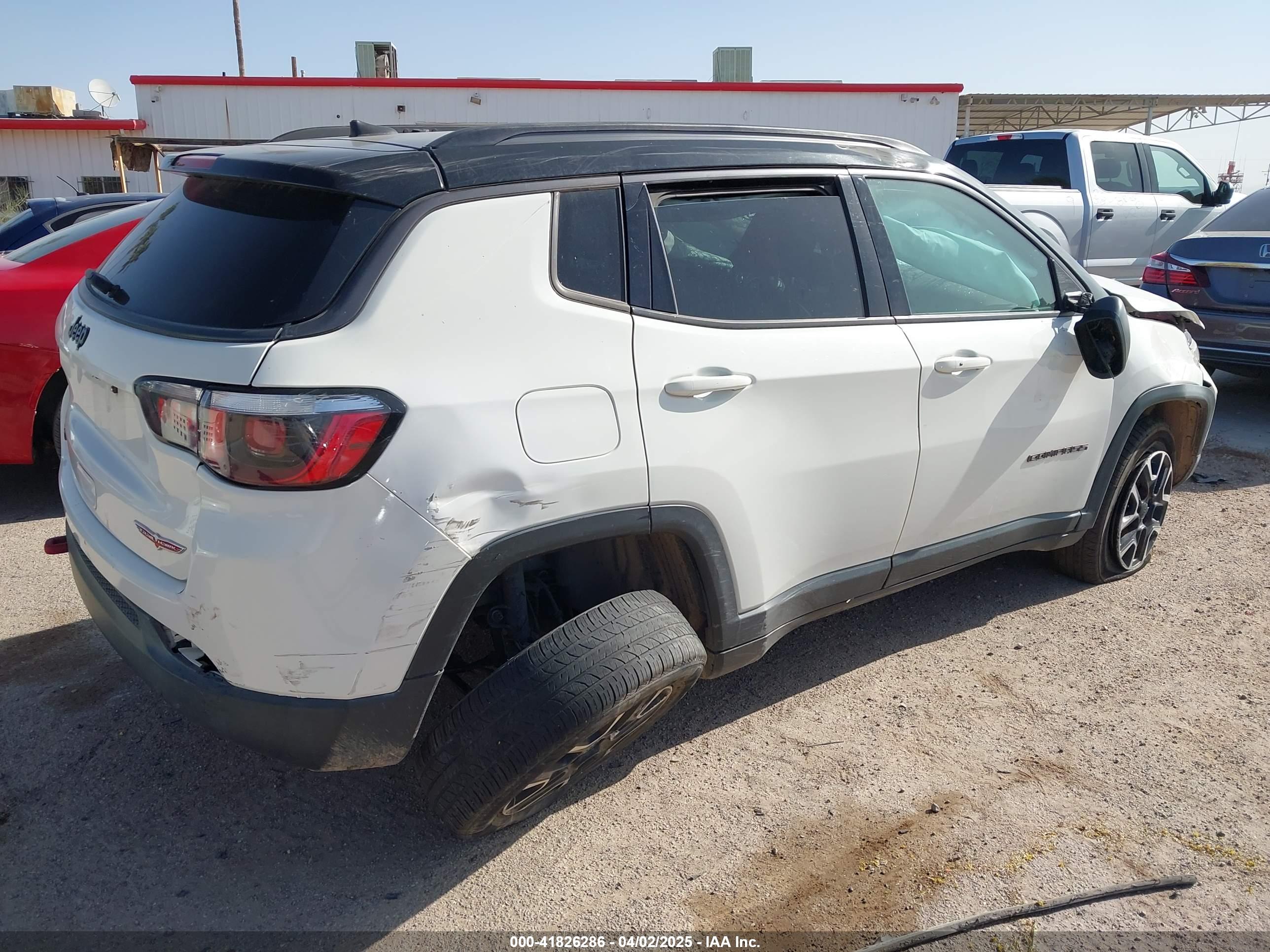 JEEP COMPASS image 4