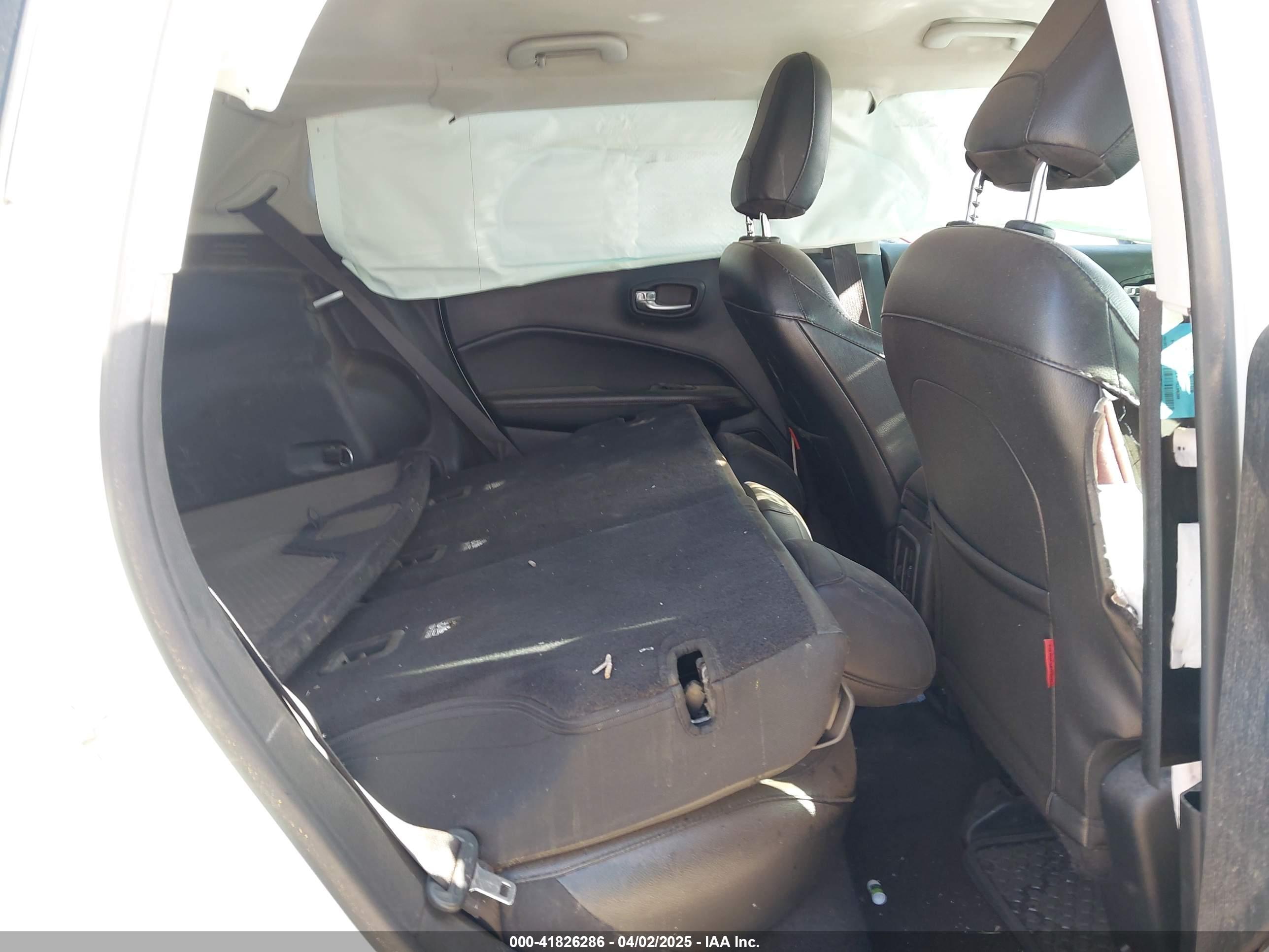 JEEP COMPASS image 8