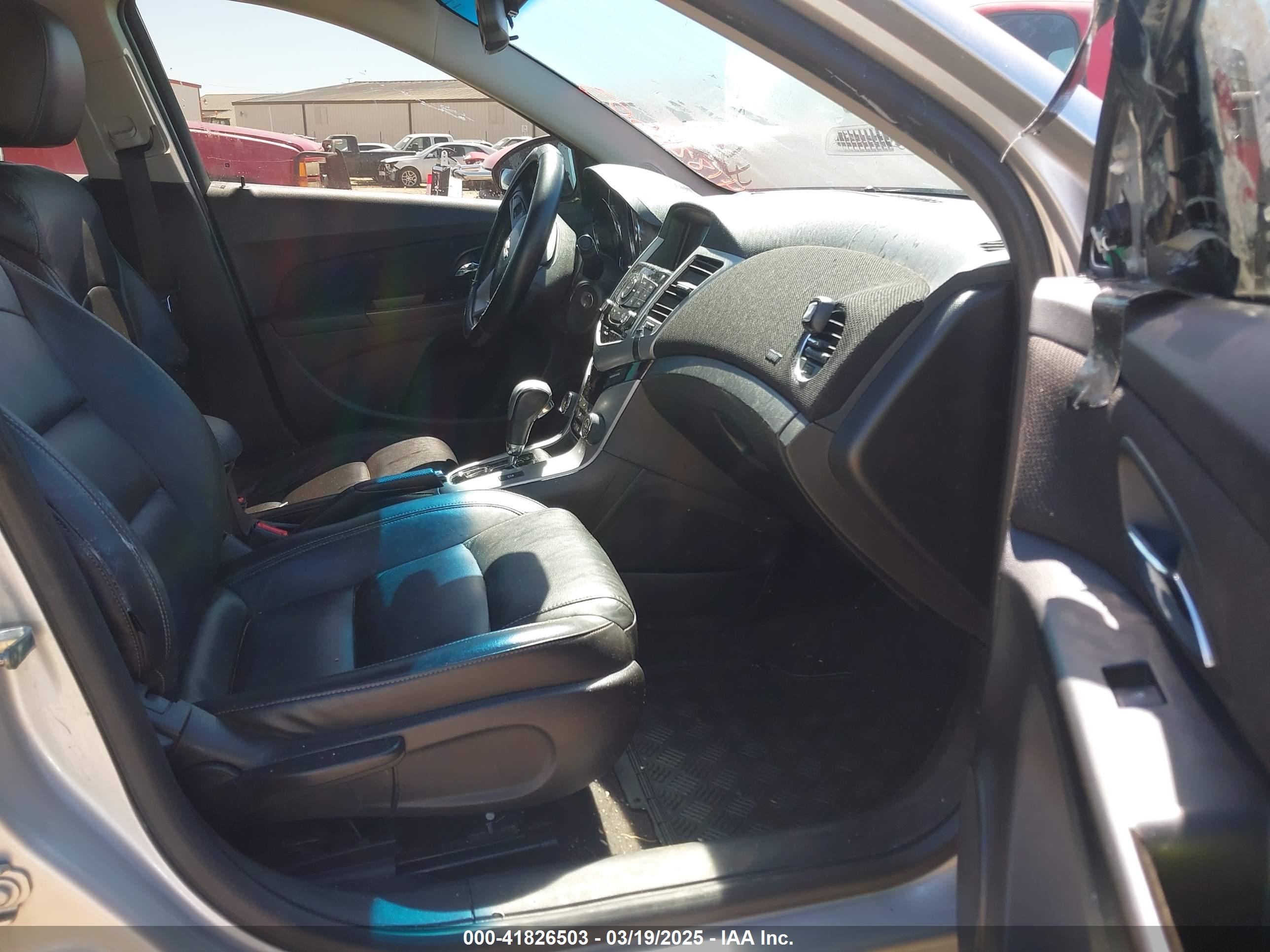 CHEVROLET CRUZE image 5