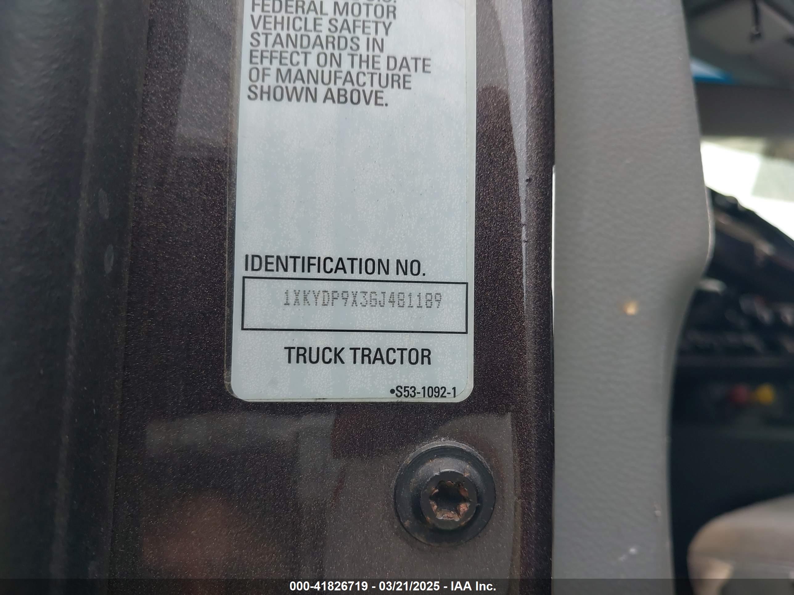 KENWORTH CONSTRUCTION image 9